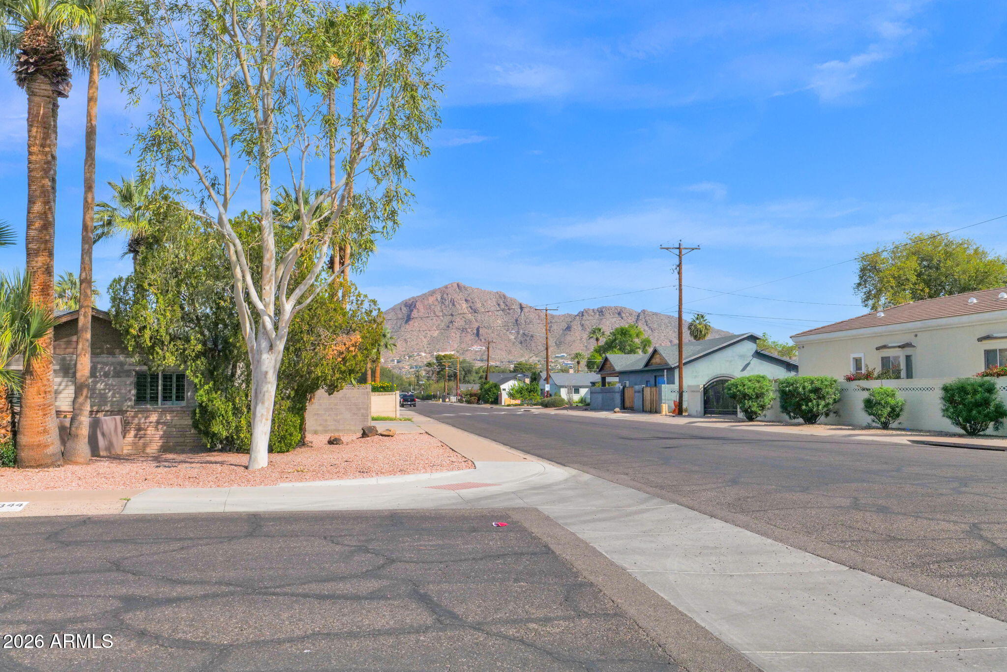 5343 E VERDE Lane