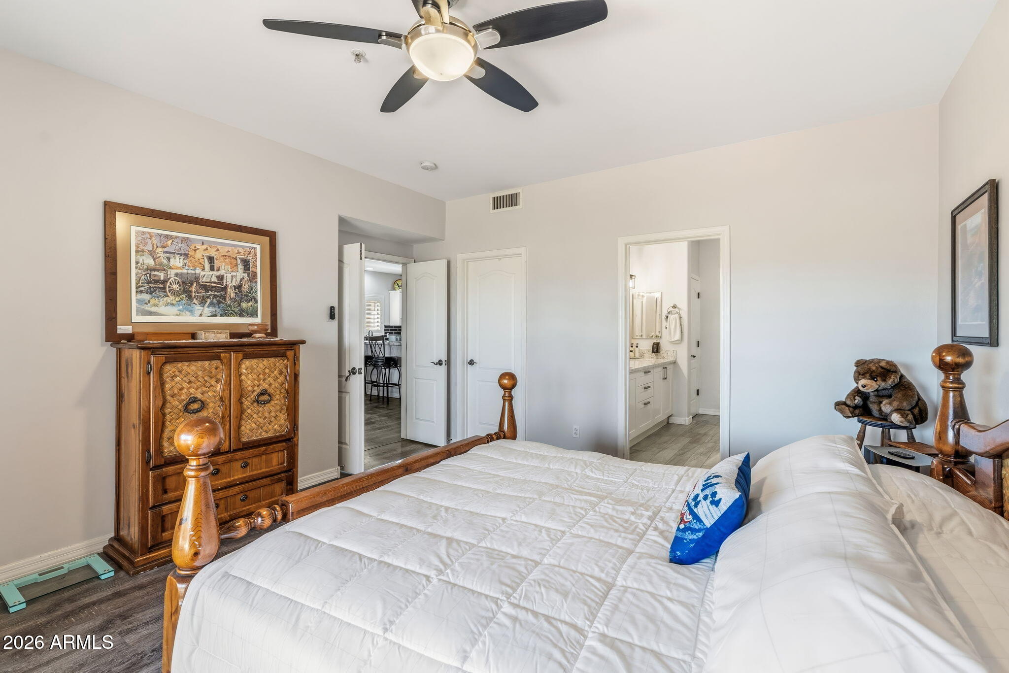 11011 N ZEPHYR Drive 105