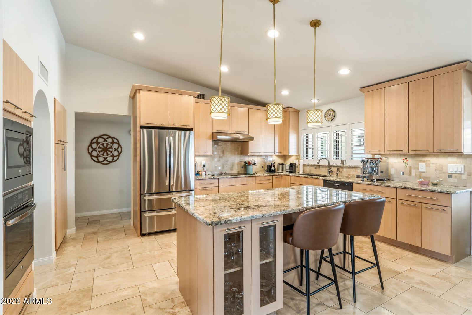 1129 E FOREST HILLS Drive