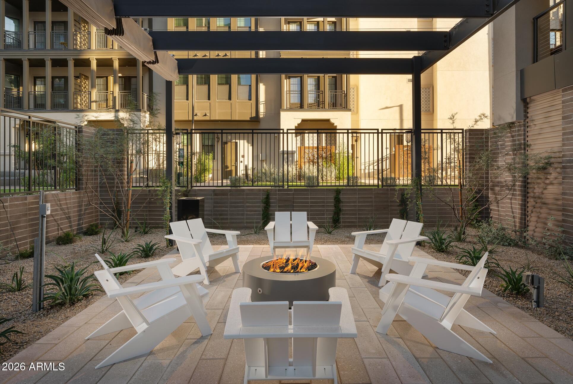 19355 N 73rd Way E5014