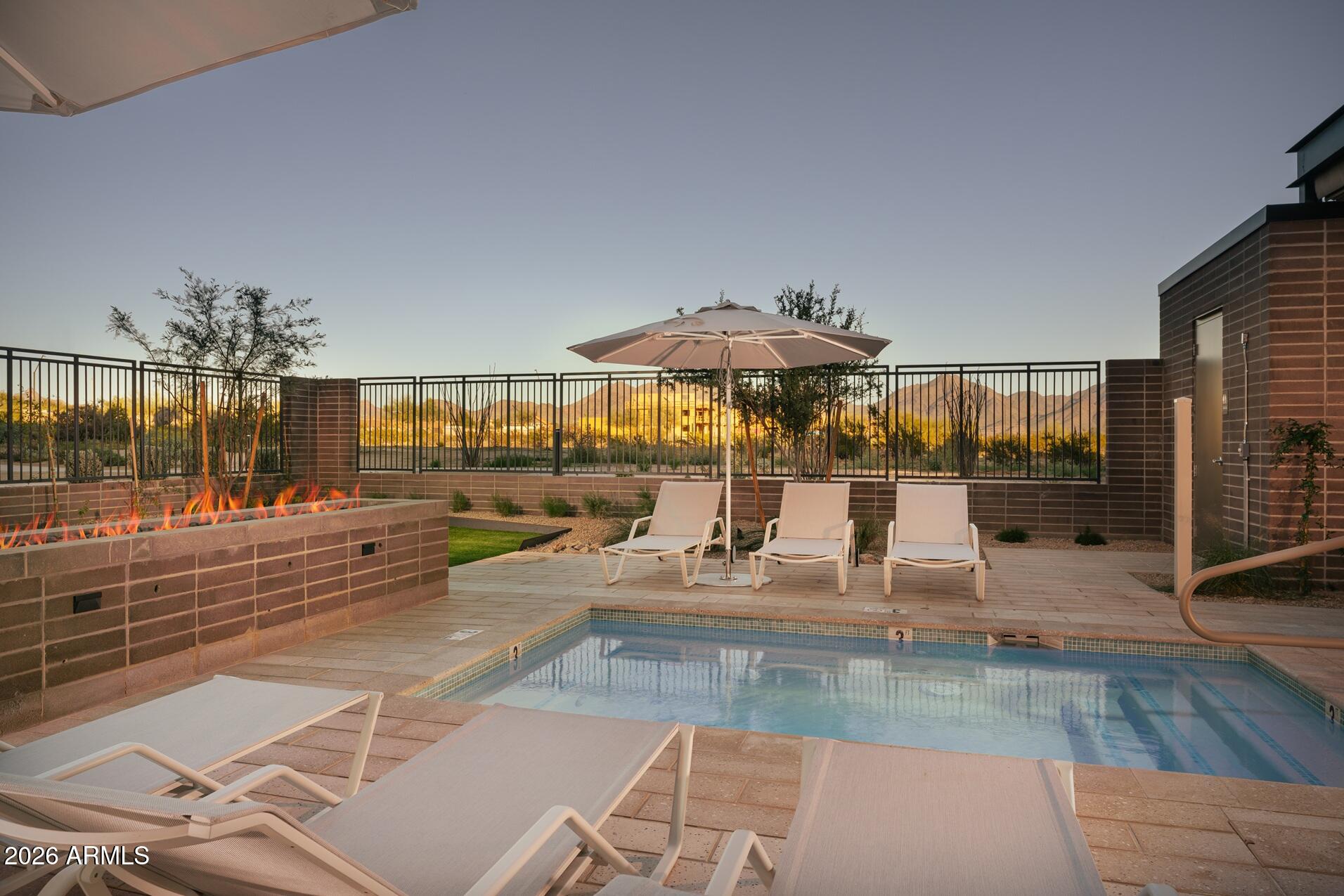 19355 N 73rd Way E5014