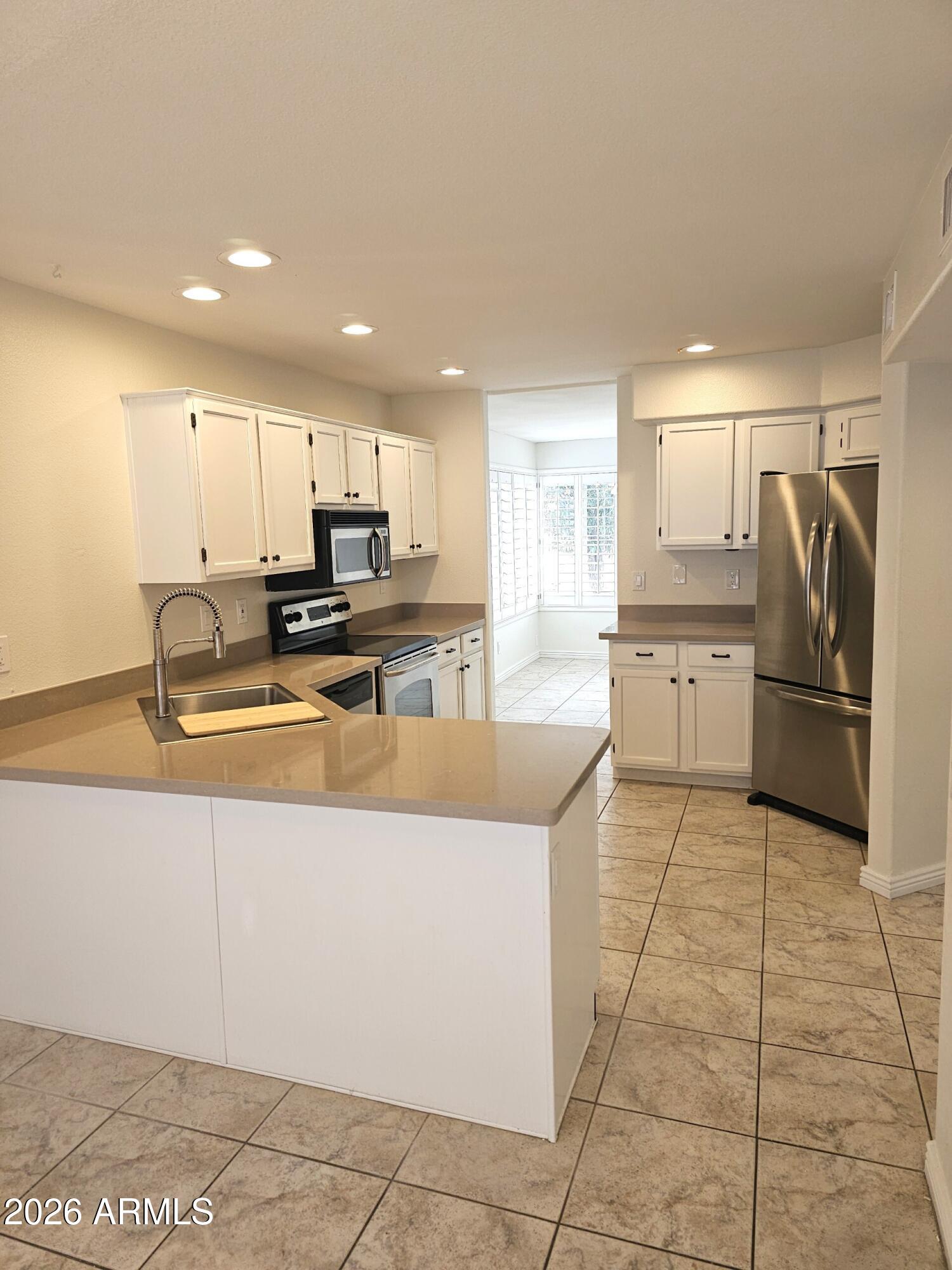 13645 S 38TH Place
