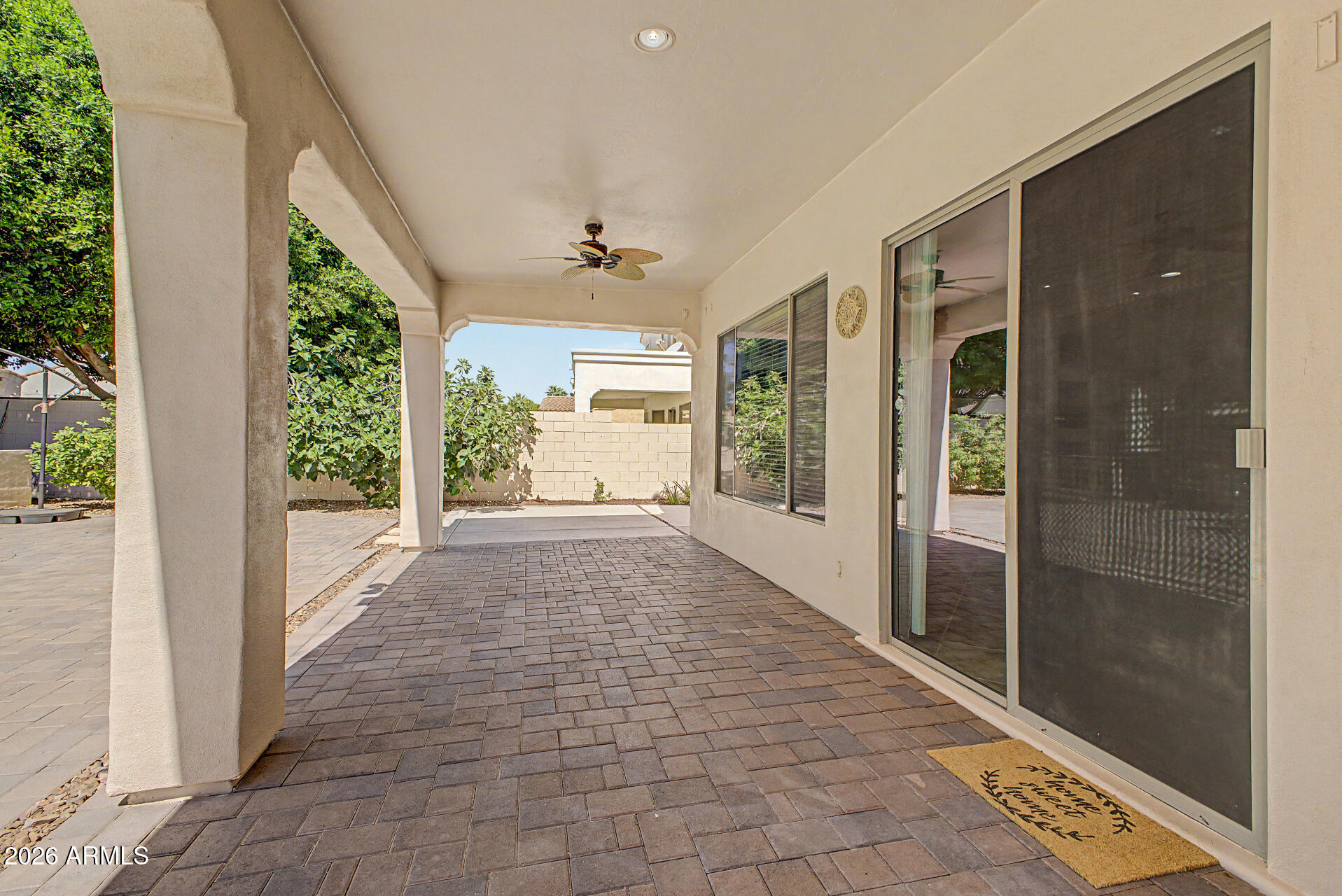 1563 W KAIBAB Drive
