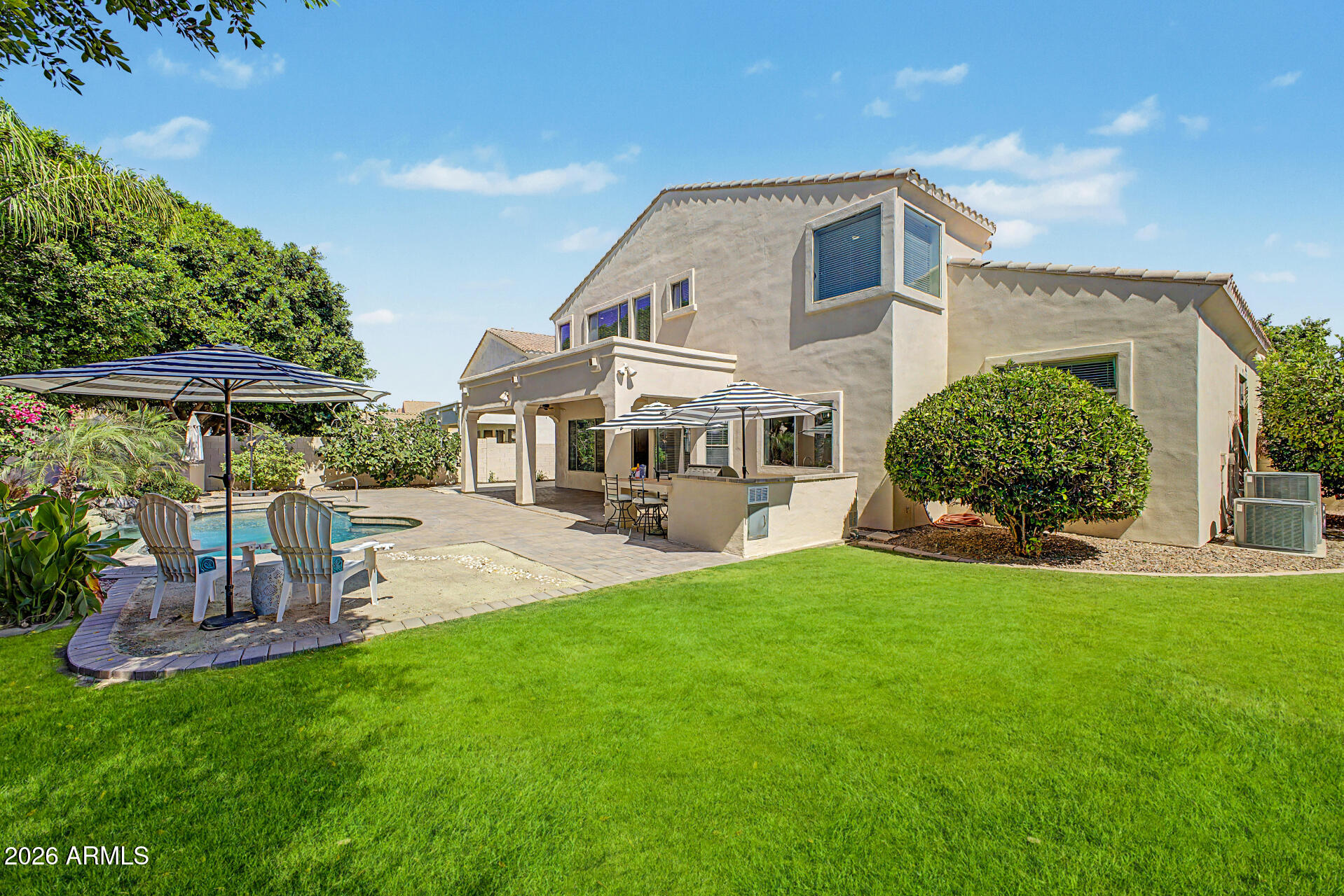 1563 W KAIBAB Drive