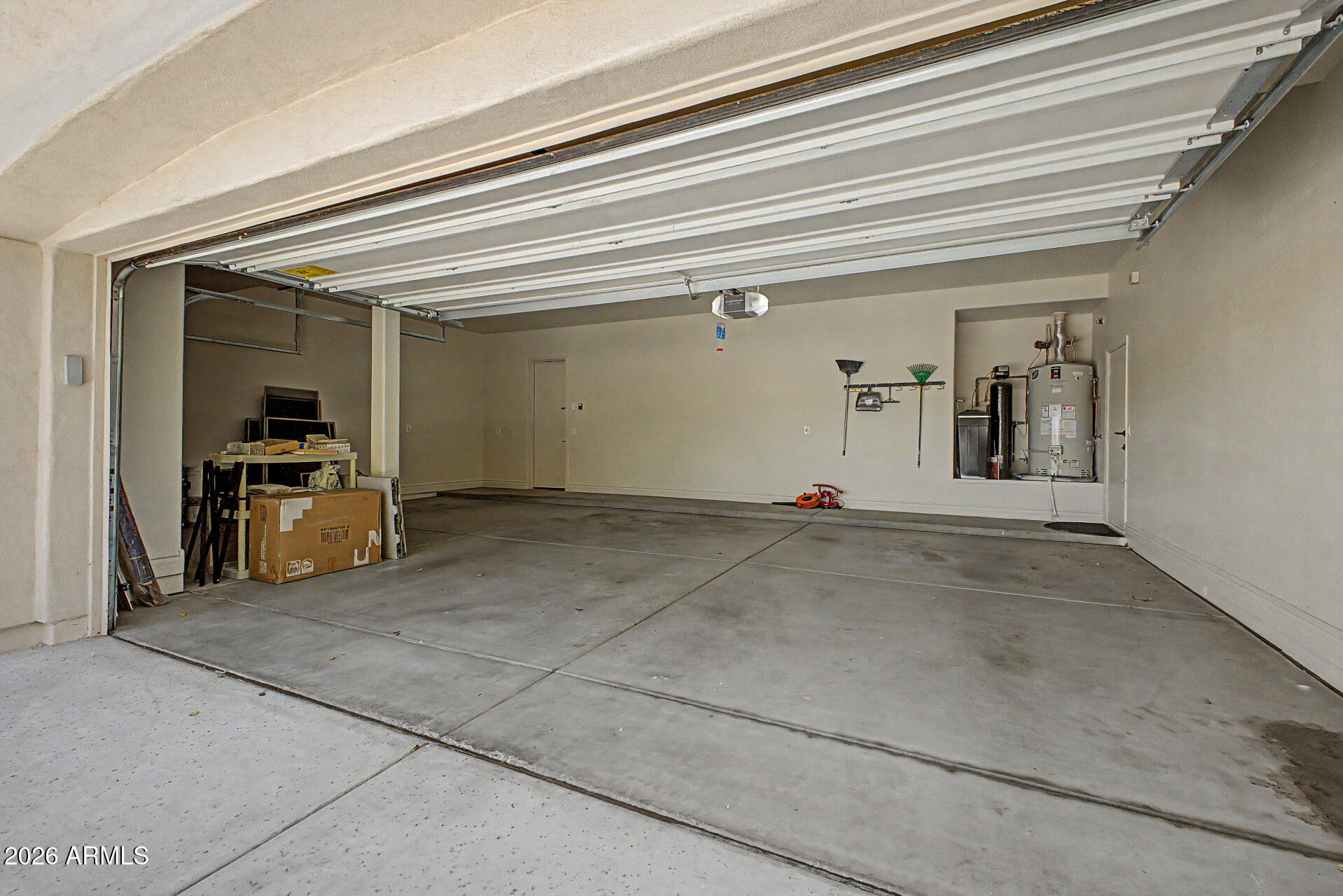 1563 W KAIBAB Drive