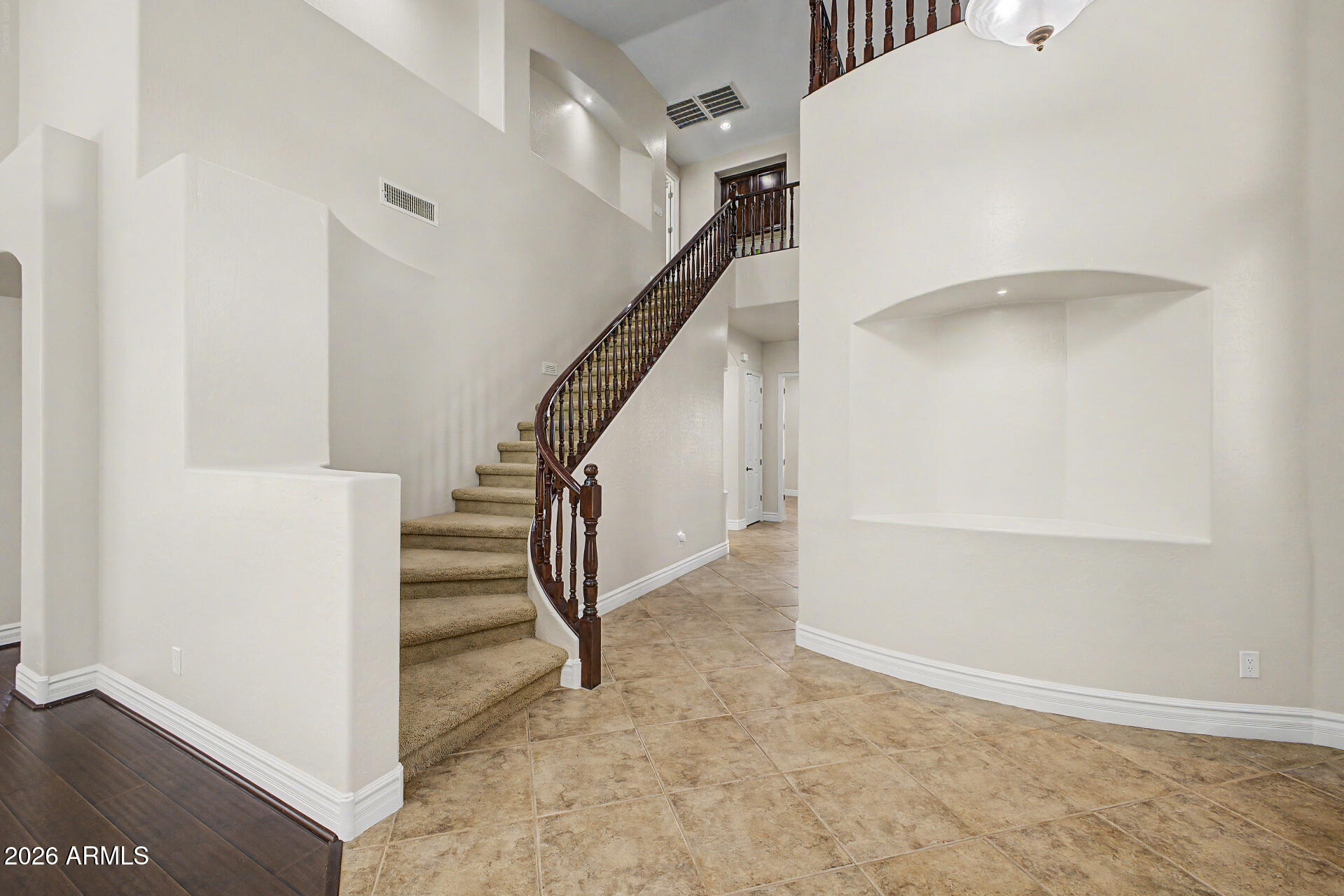 1563 W KAIBAB Drive