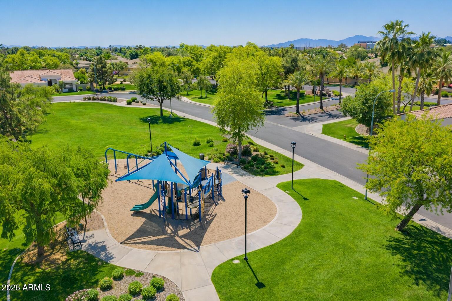 1563 W KAIBAB Drive