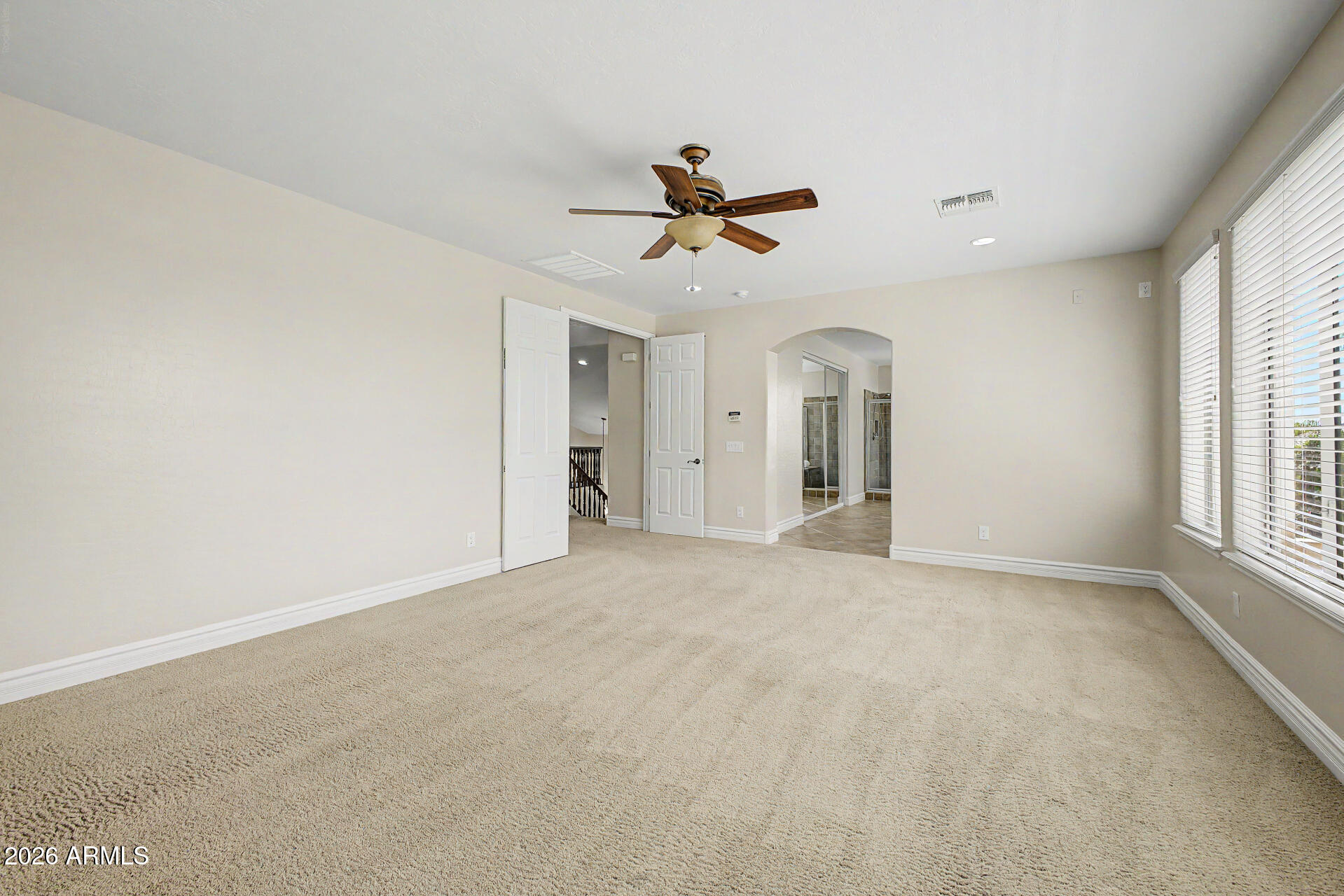 1563 W KAIBAB Drive