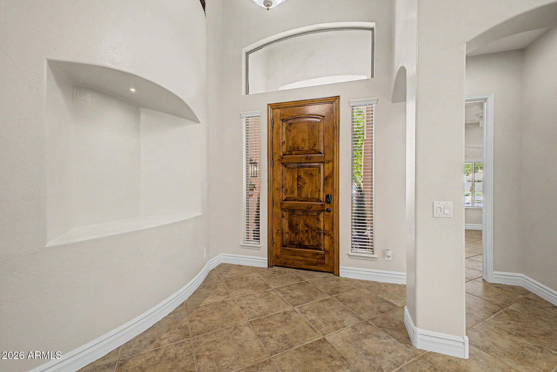 1563 W KAIBAB Drive
