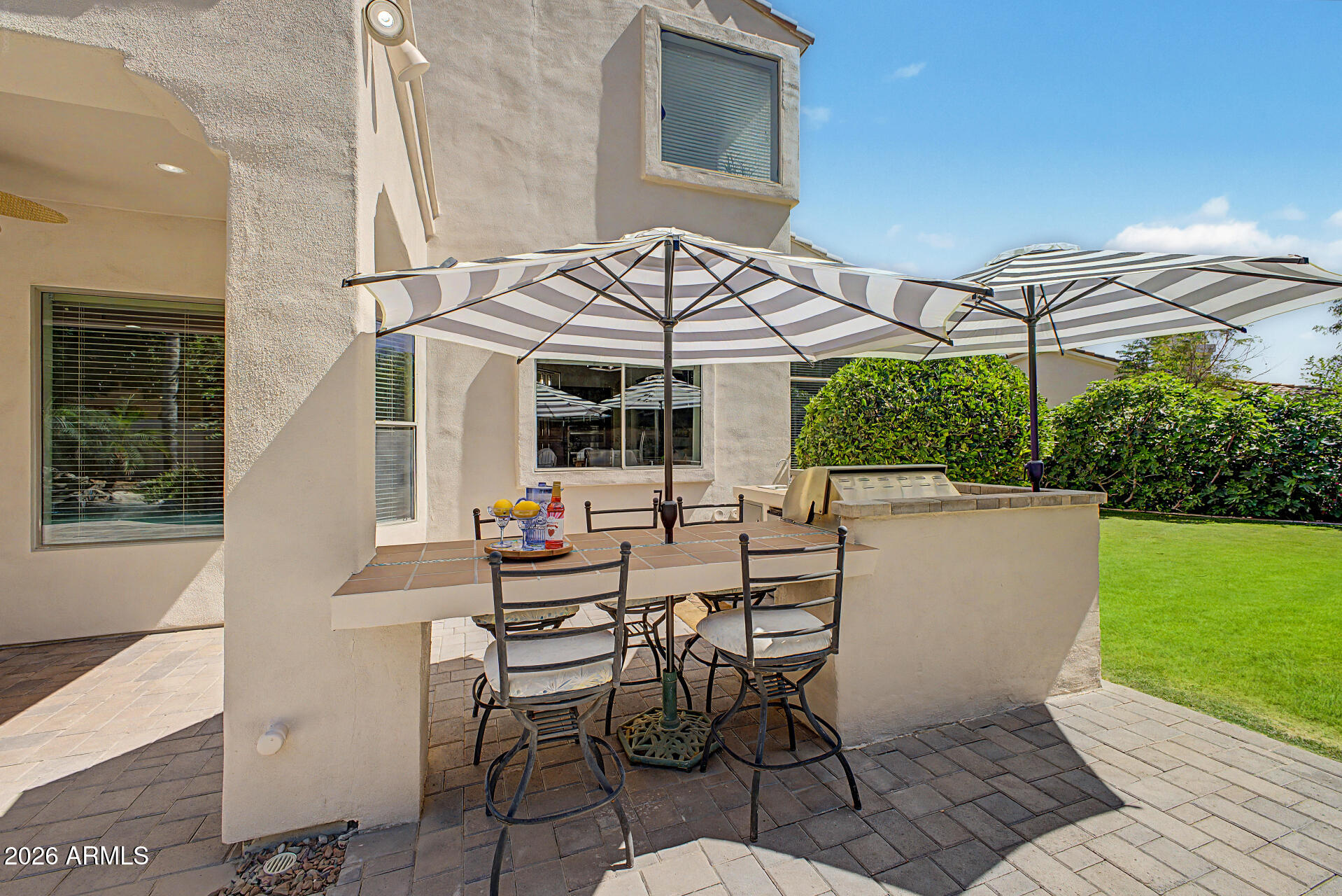 1563 W KAIBAB Drive