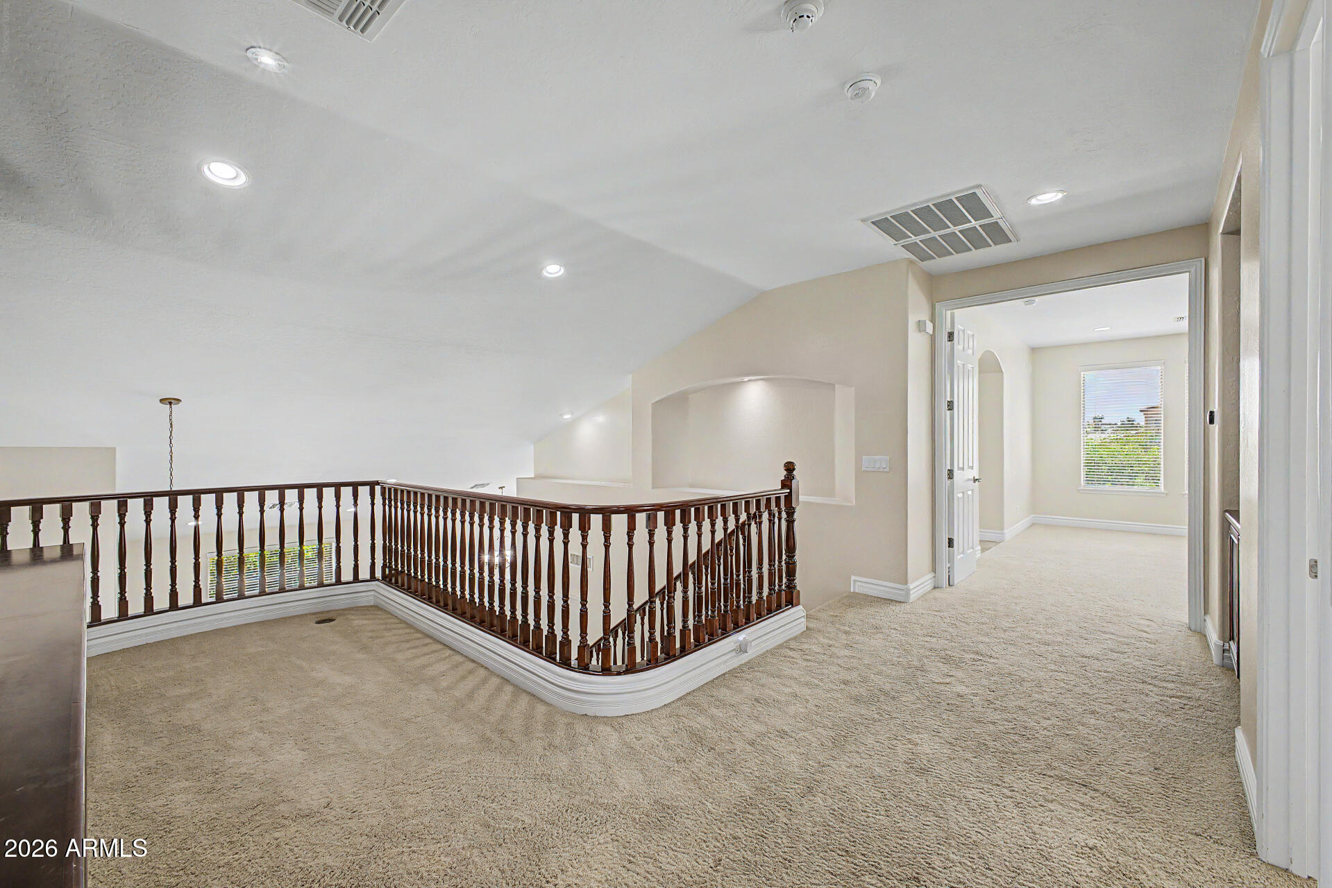 1563 W KAIBAB Drive