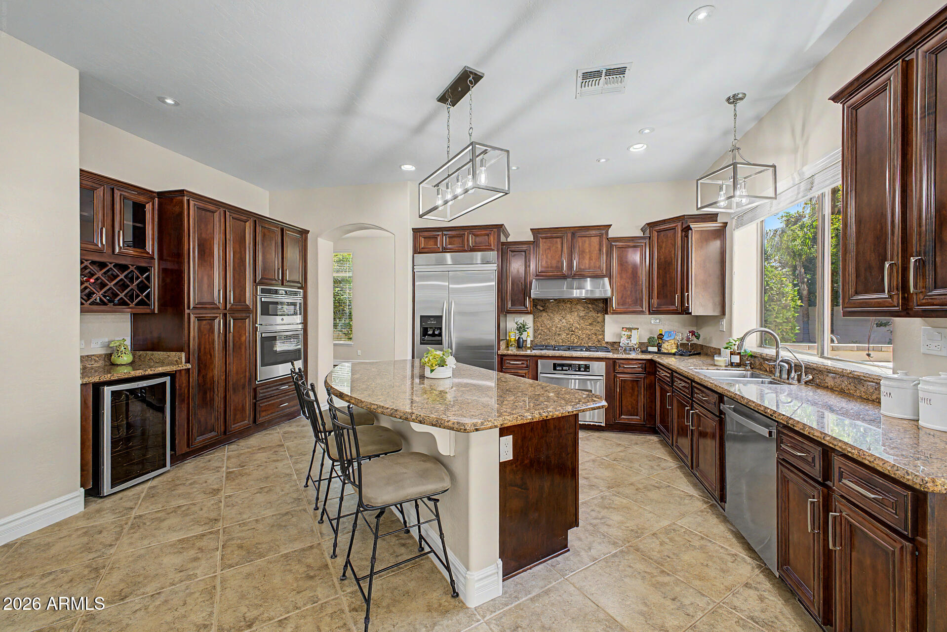 1563 W KAIBAB Drive