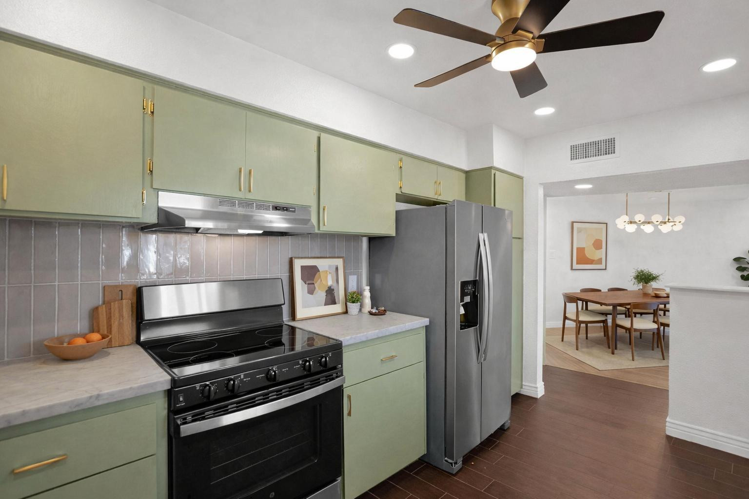 3655 N 5th Avenue Unit 212