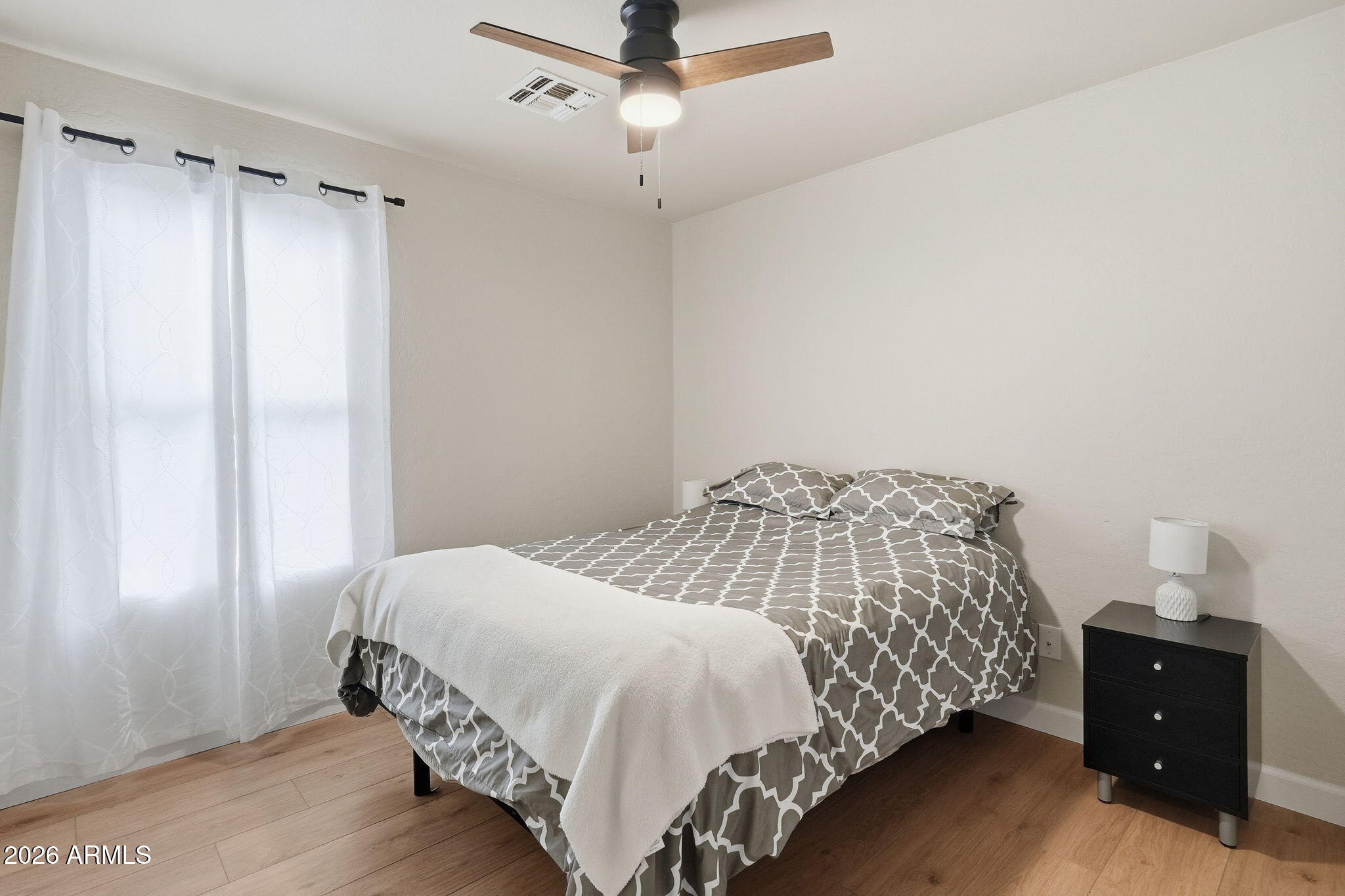 3302 E TIERRA BUENA Lane