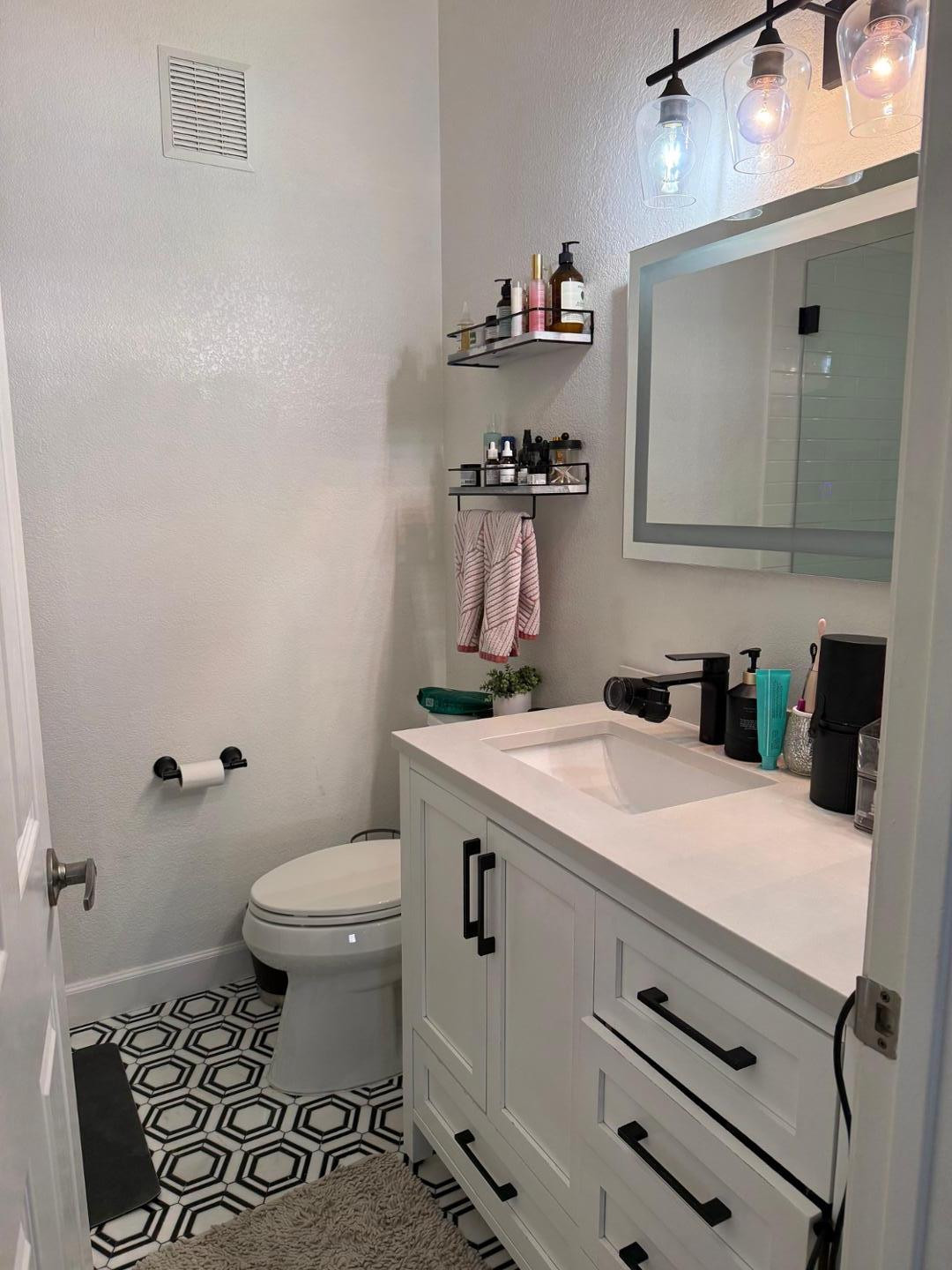 4455 E Paradise Village Parkway S Apt 1040