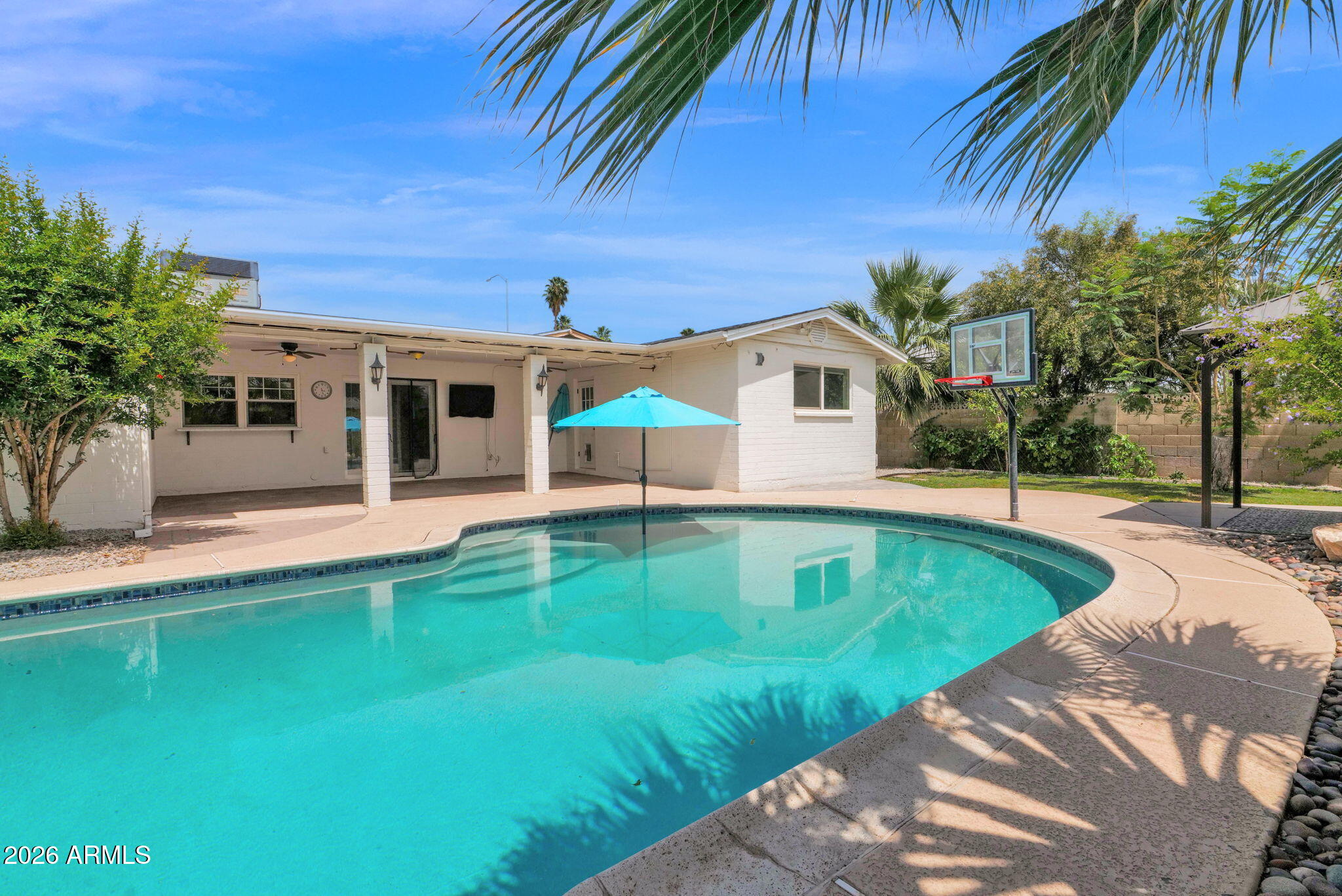 2343 W DE PALMA Circle