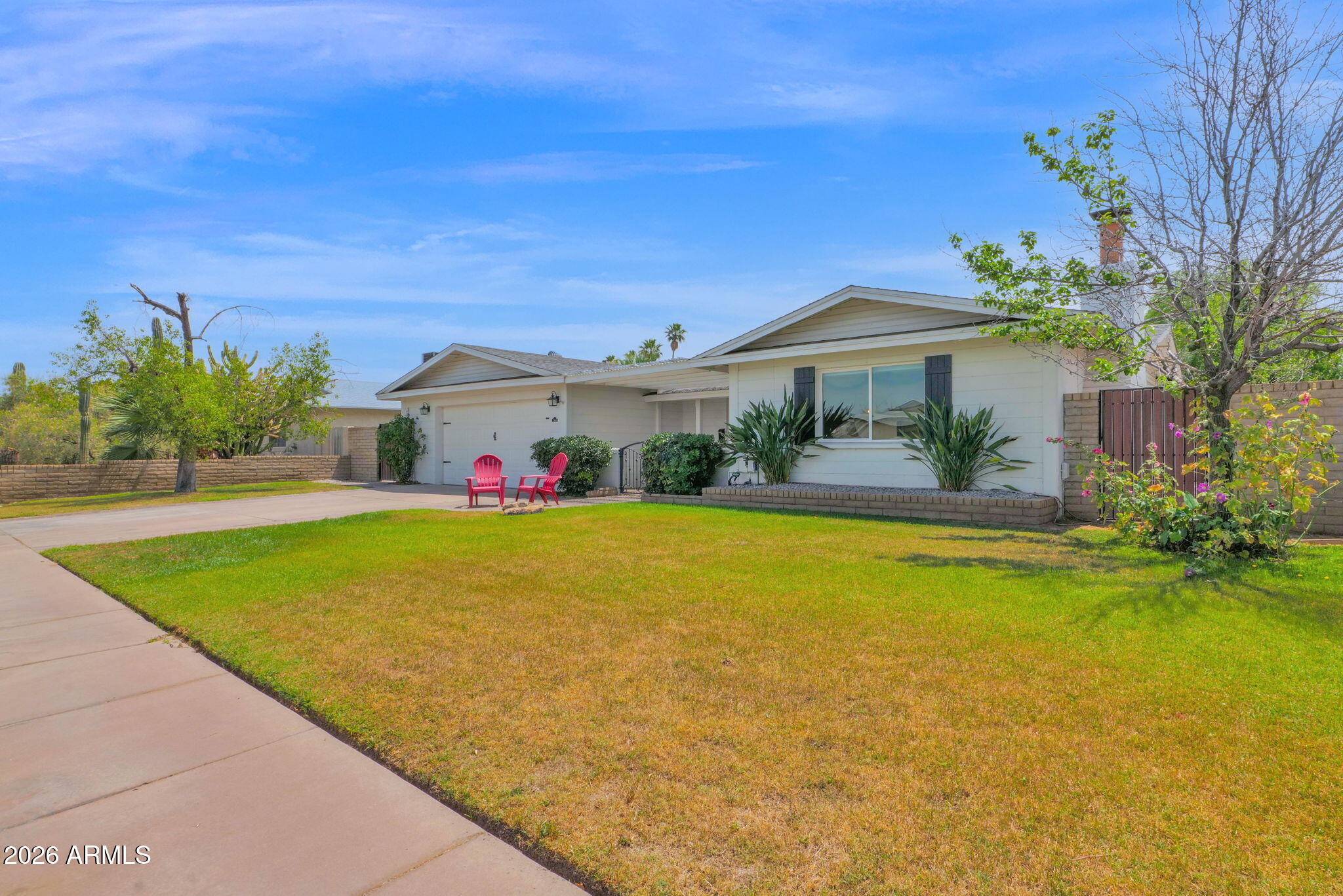 2343 W DE PALMA Circle
