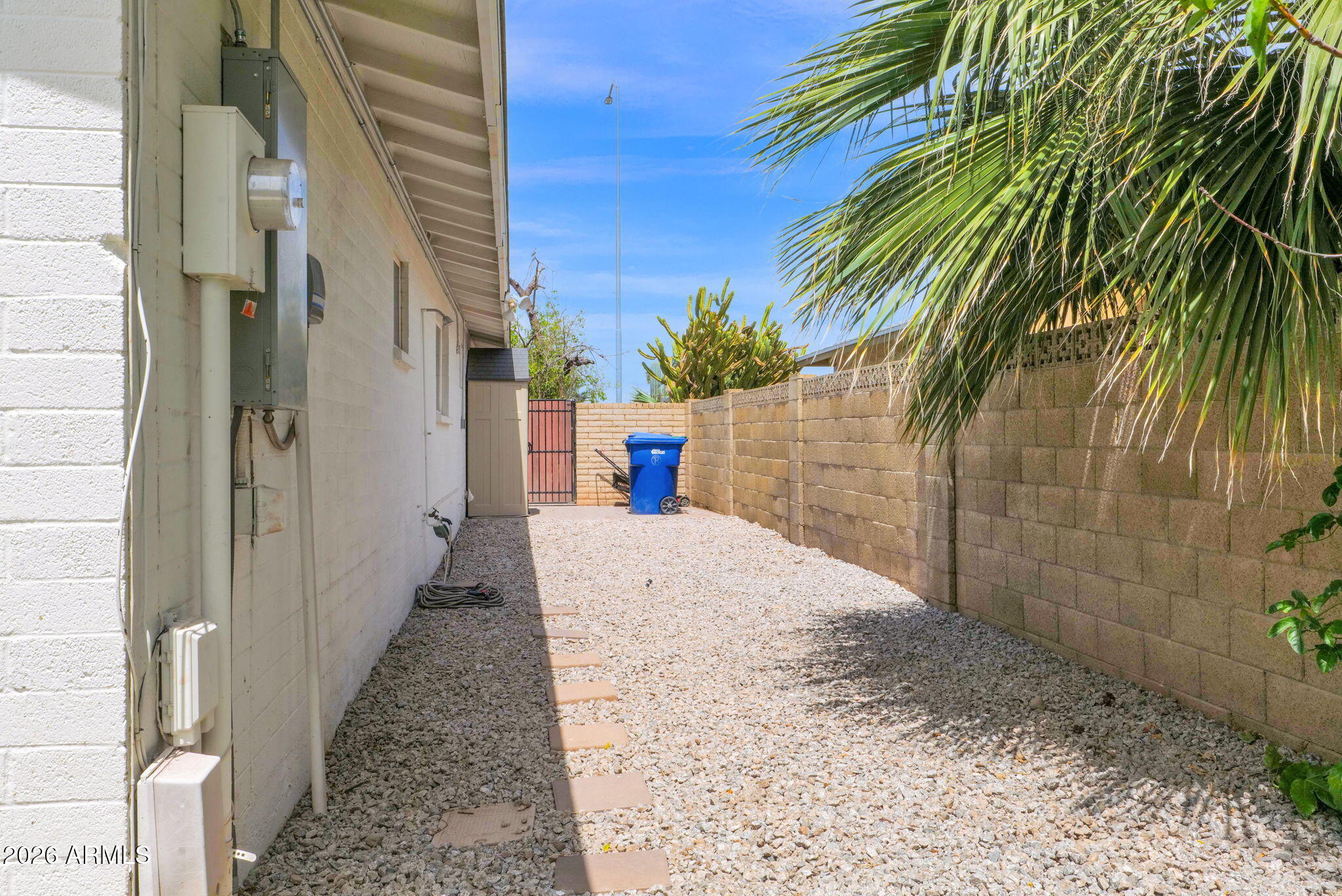 2343 W DE PALMA Circle