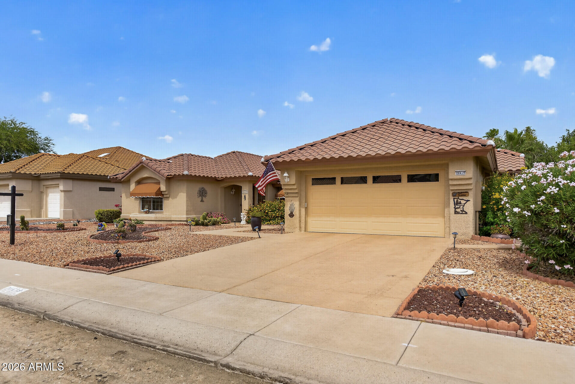 20419 N MEADOWOOD Drive