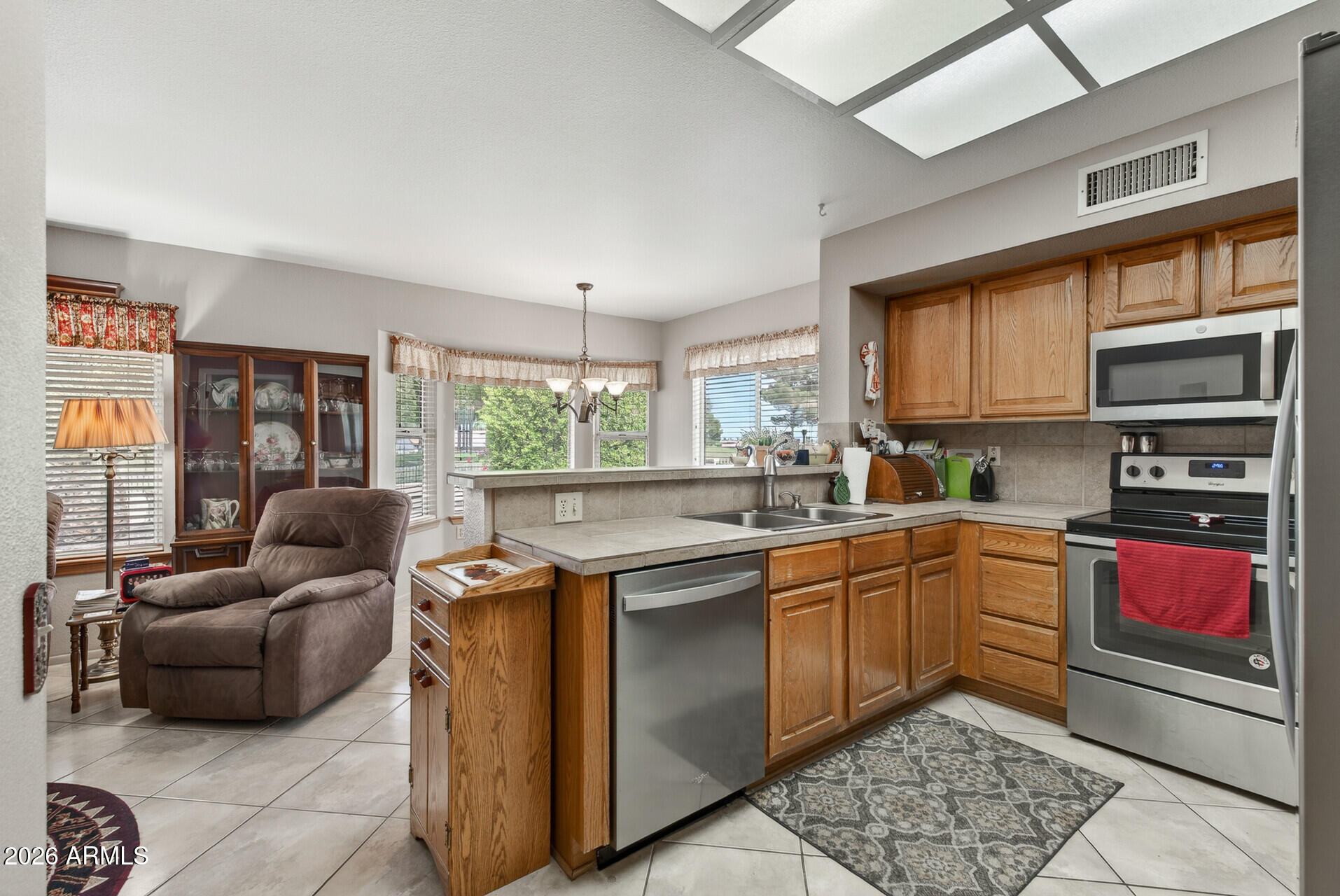 20419 N MEADOWOOD Drive