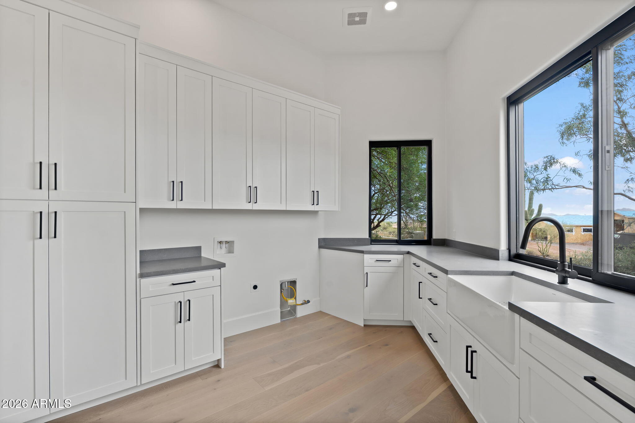 42327 N SIERRA VISTA Road