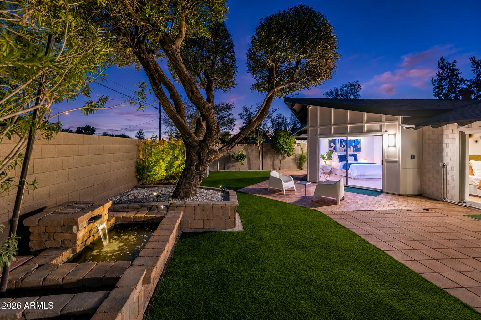8407 E RANCHO VISTA Drive
