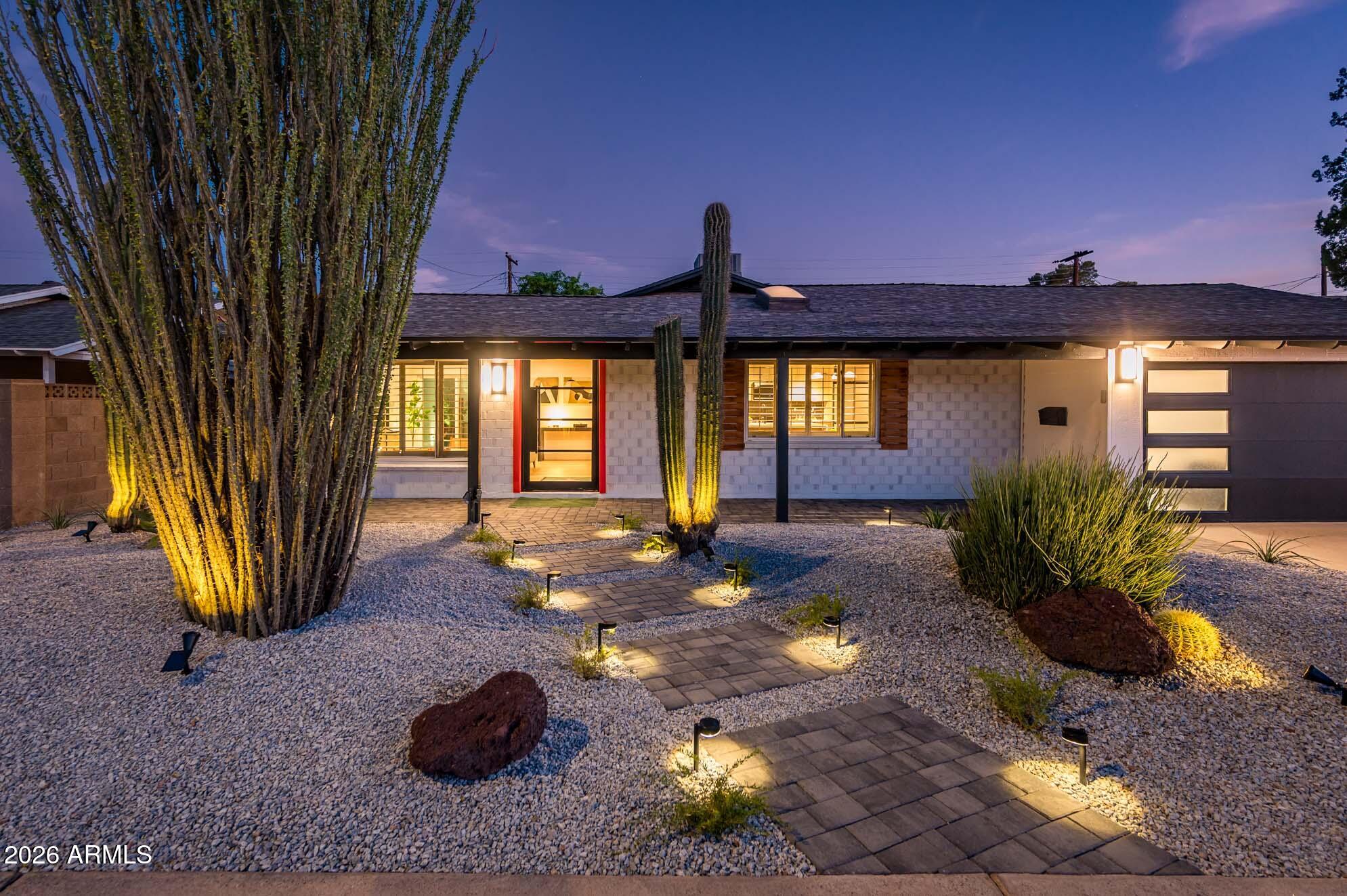 8407 E RANCHO VISTA Drive