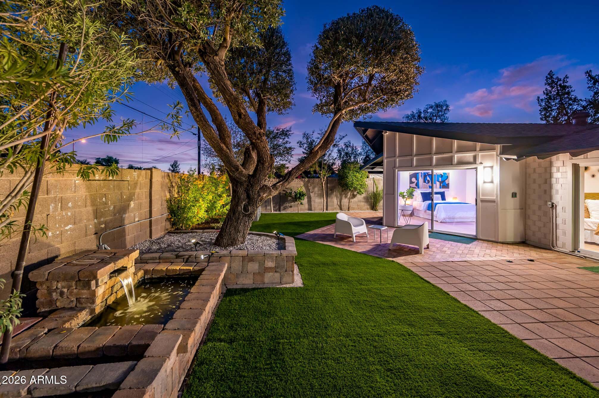 8407 E RANCHO VISTA Drive