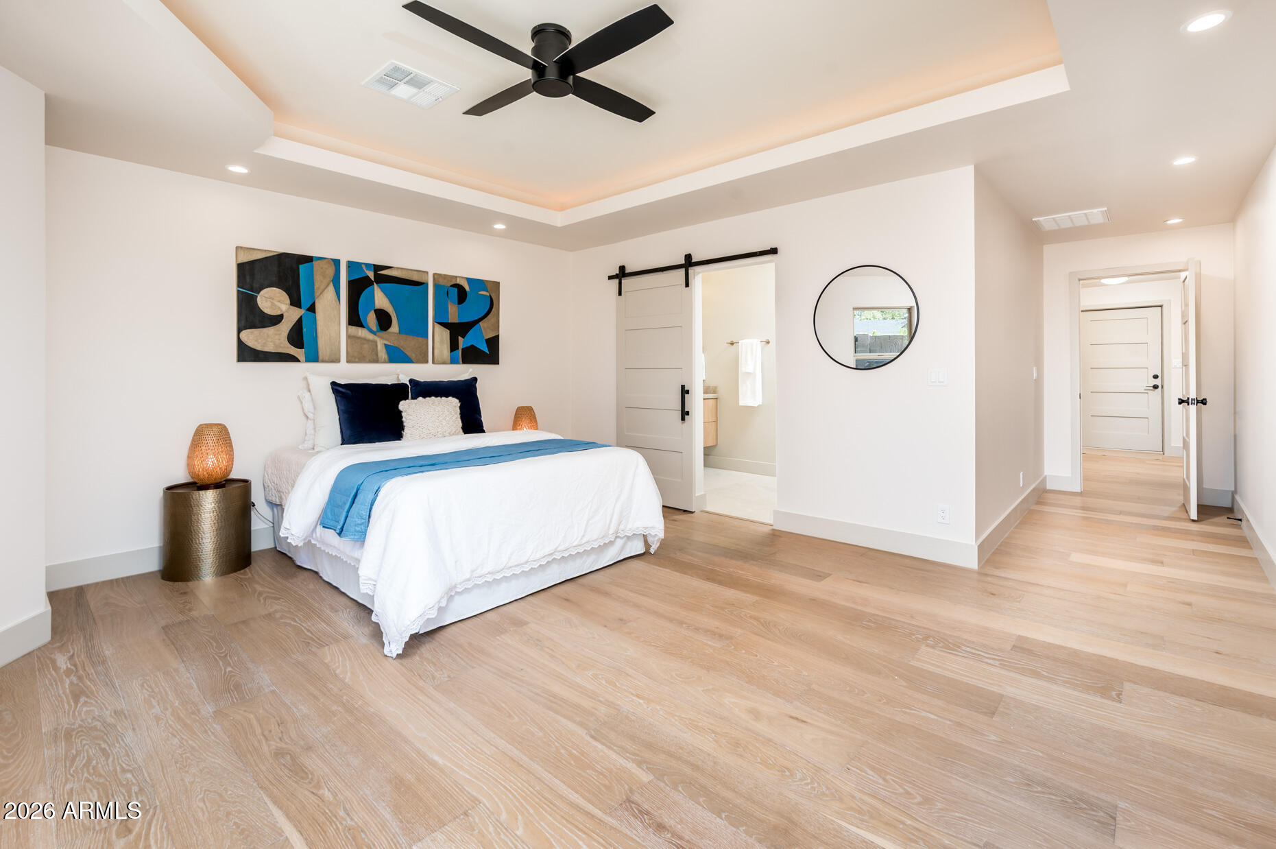 8407 E RANCHO VISTA Drive