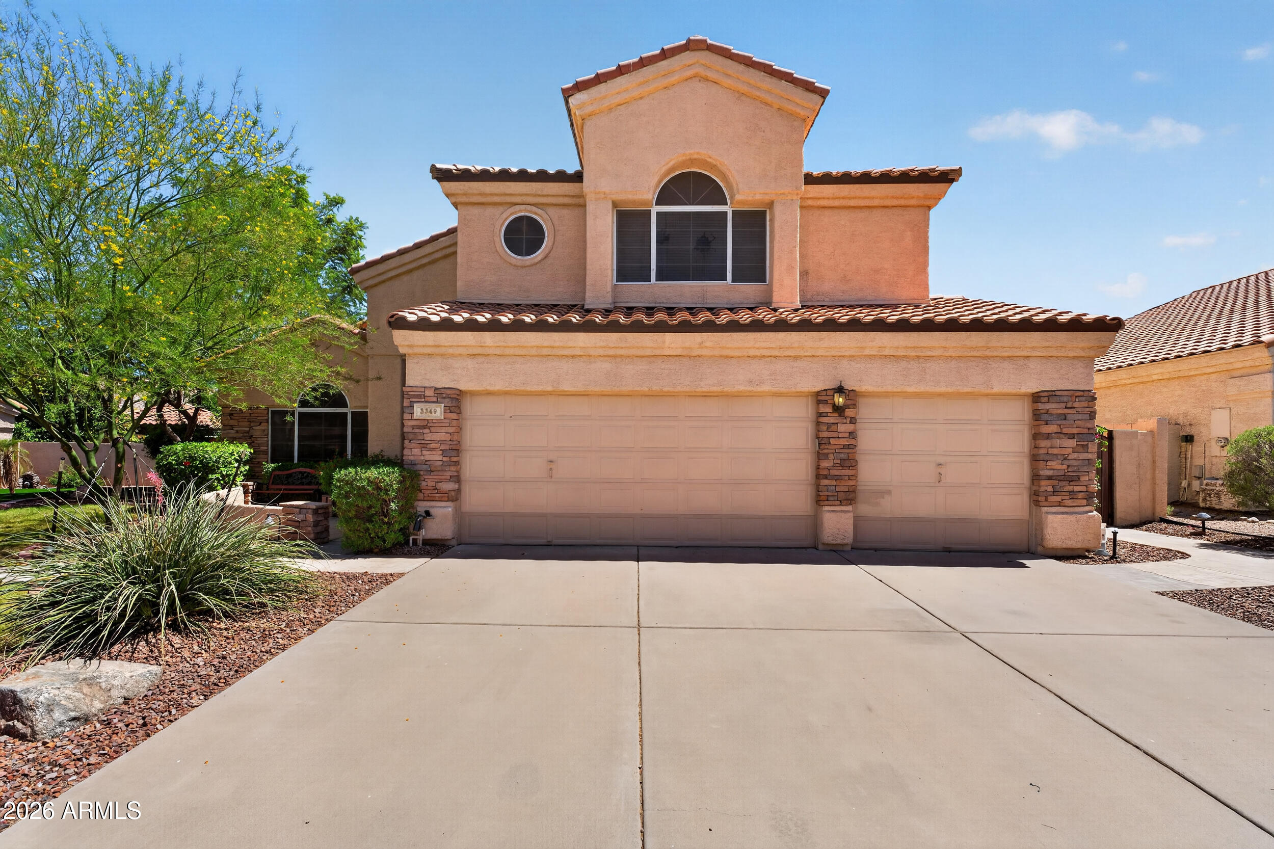 3349 E AMBERWOOD Drive