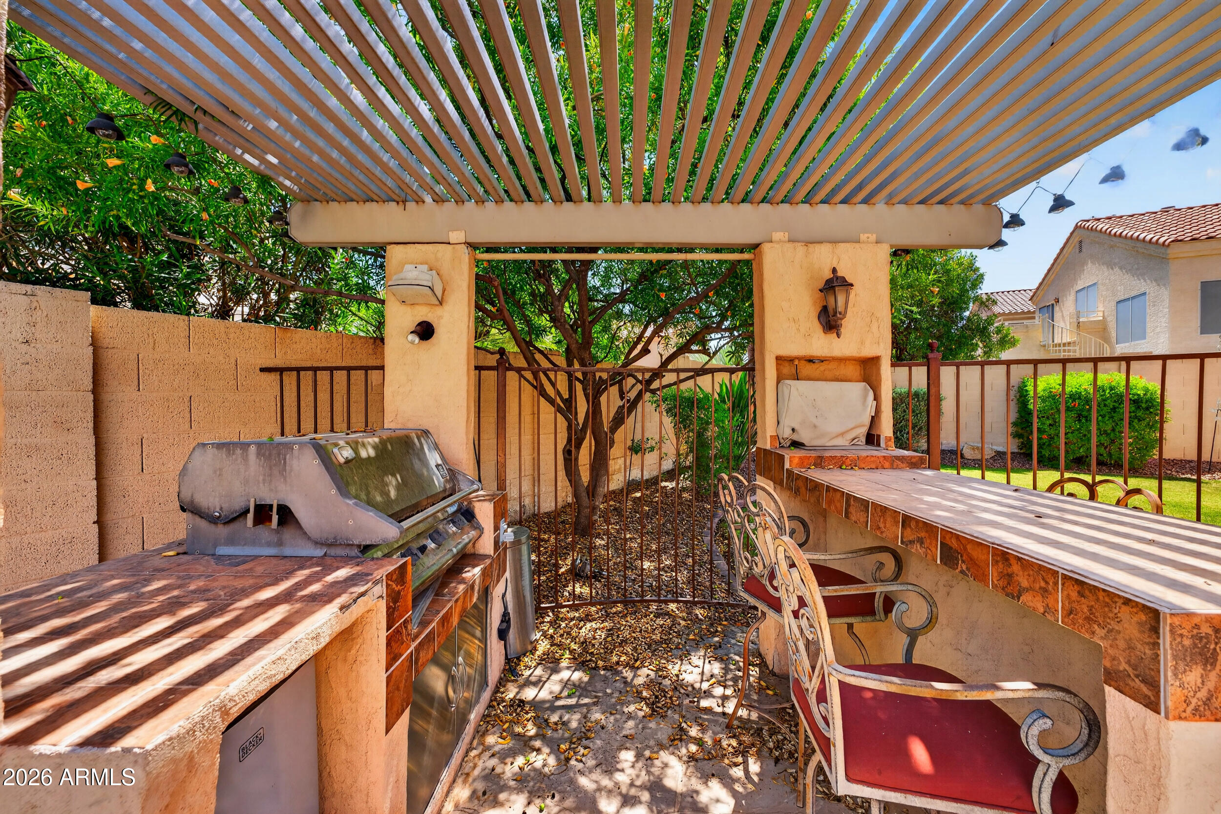 3349 E AMBERWOOD Drive