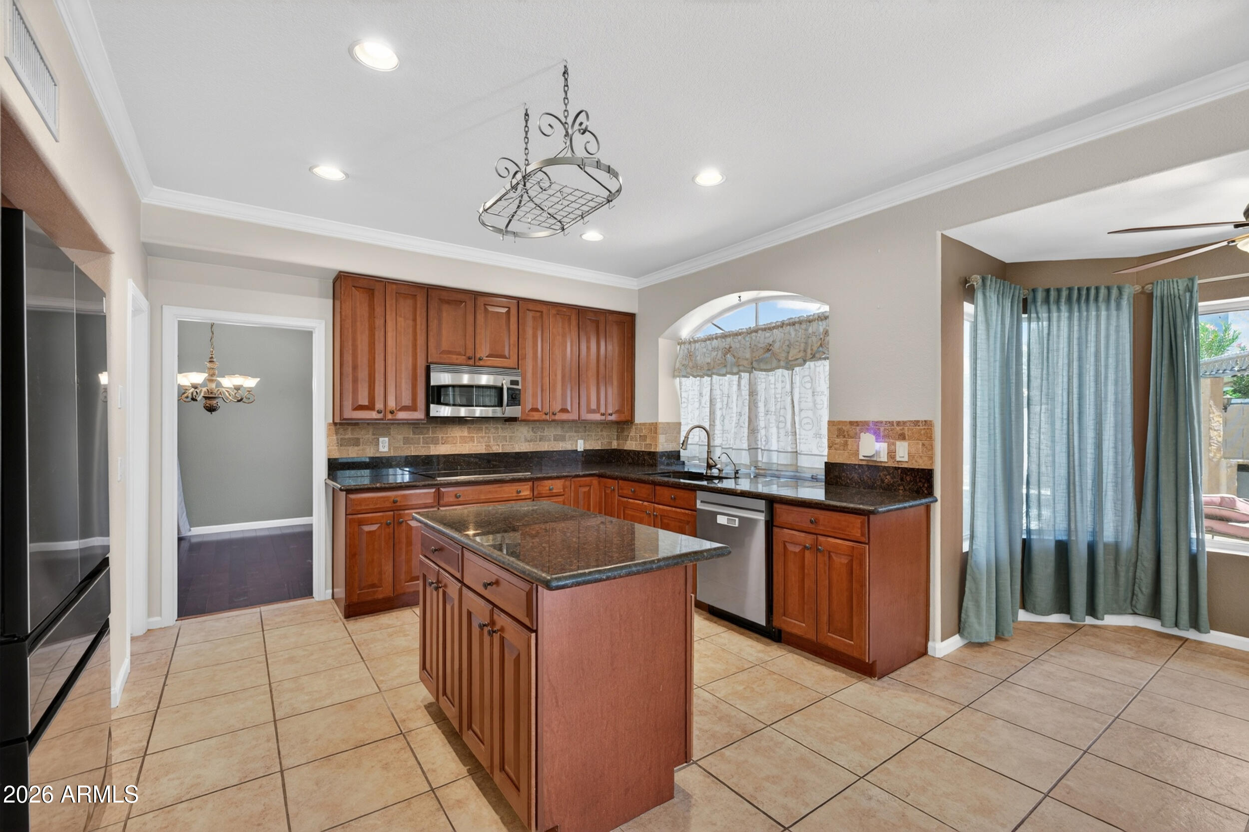 3349 E AMBERWOOD Drive