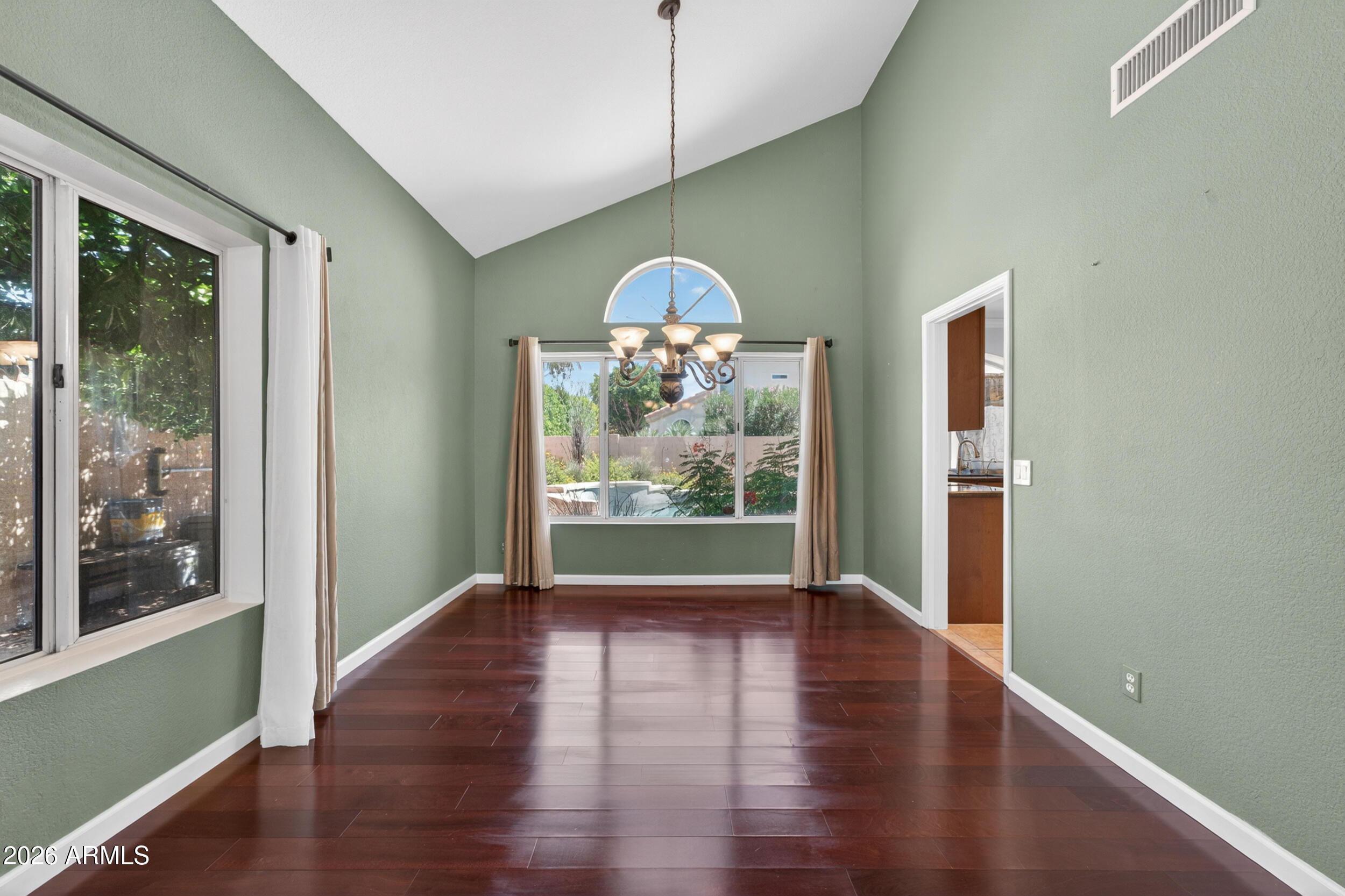 3349 E AMBERWOOD Drive