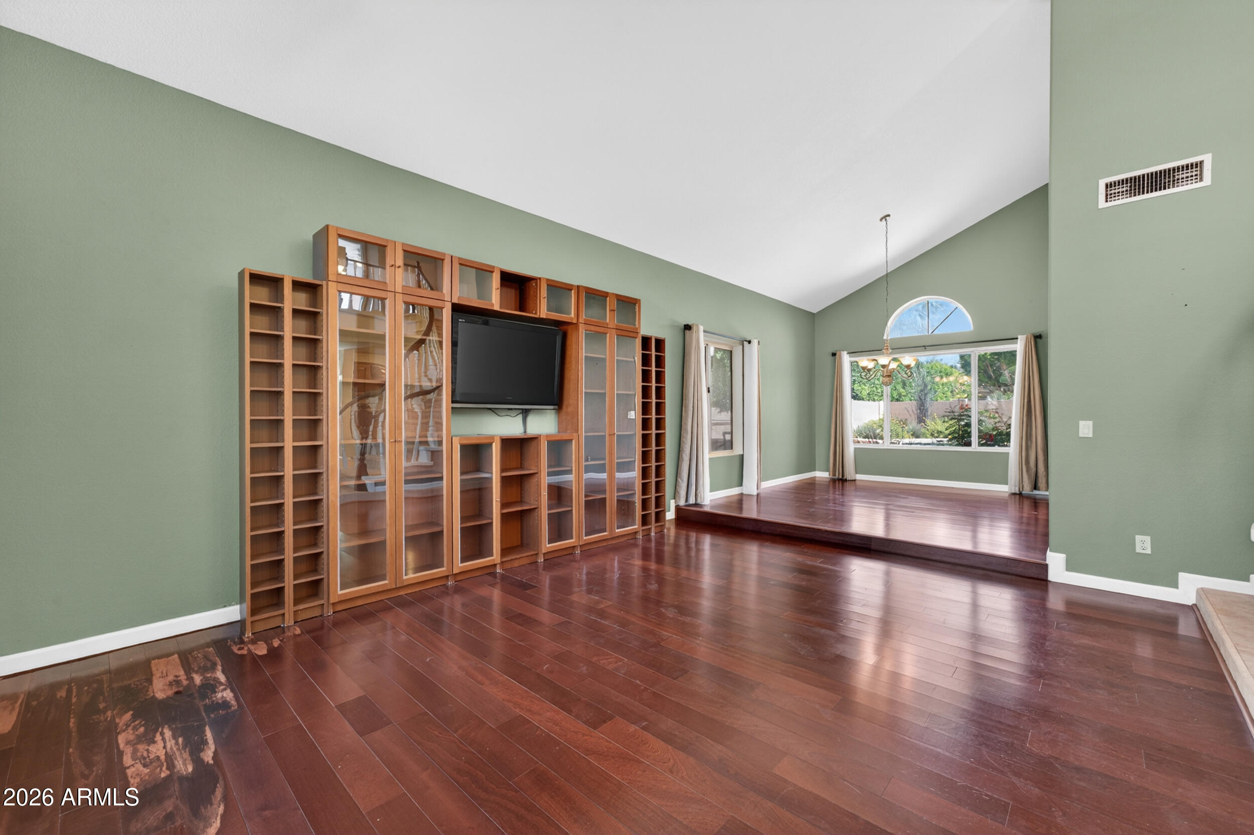 3349 E AMBERWOOD Drive