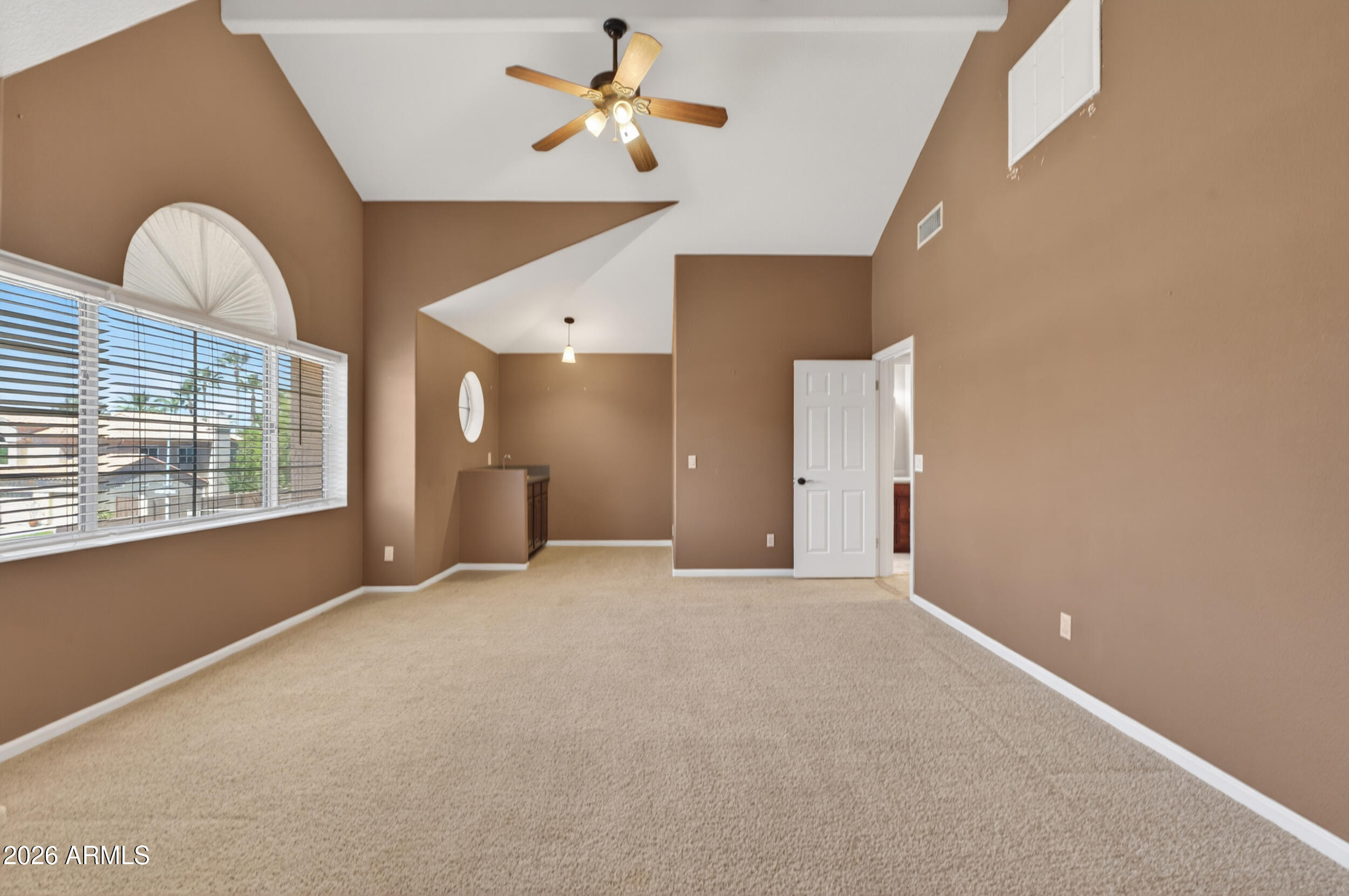 3349 E AMBERWOOD Drive