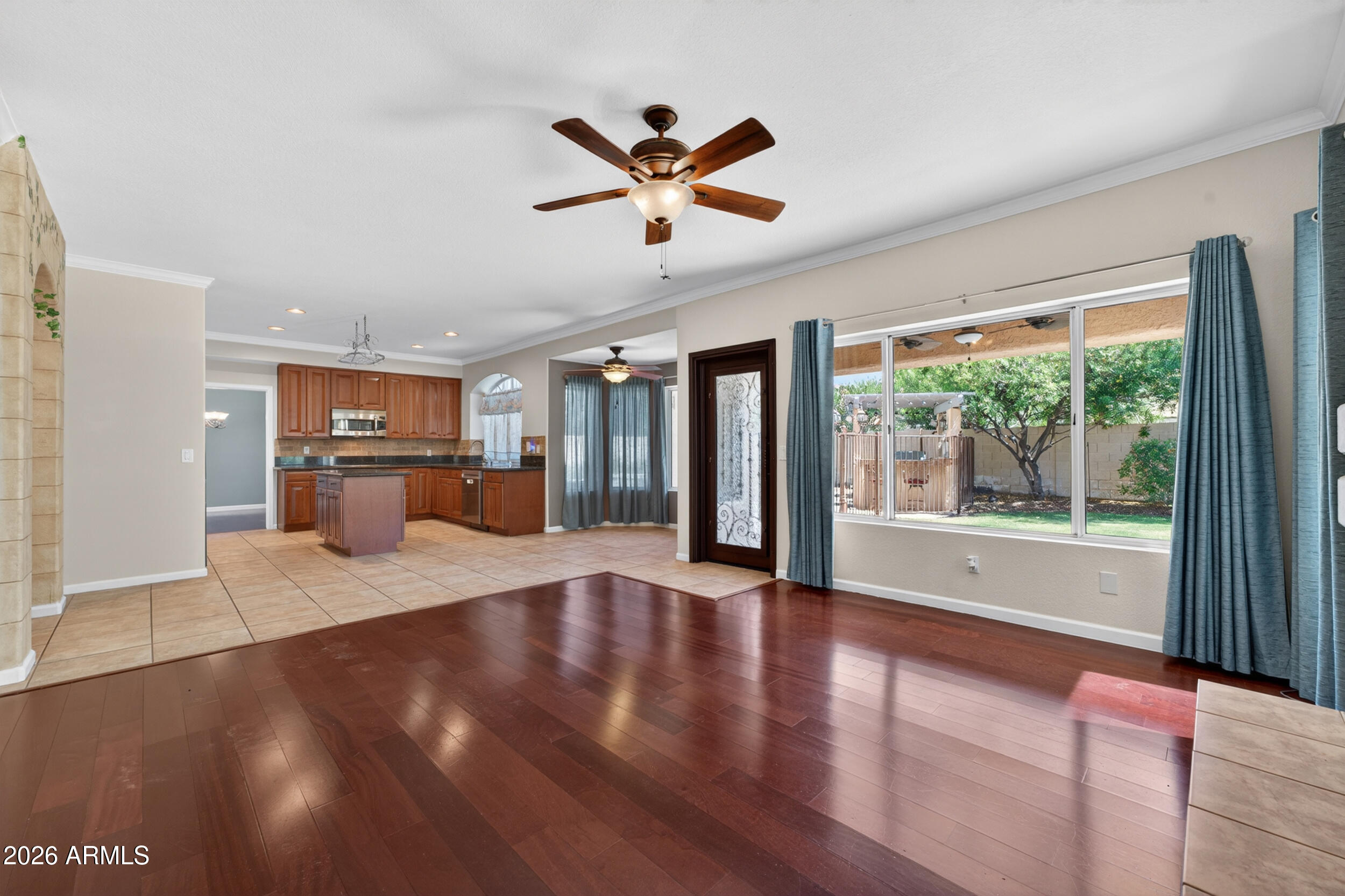3349 E AMBERWOOD Drive