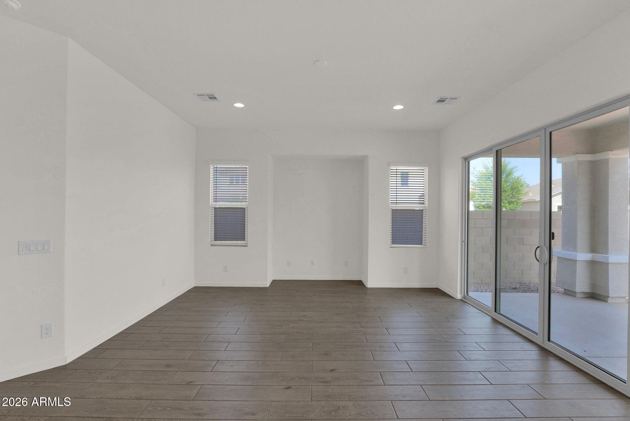 21018 E CALLE LUNA Court