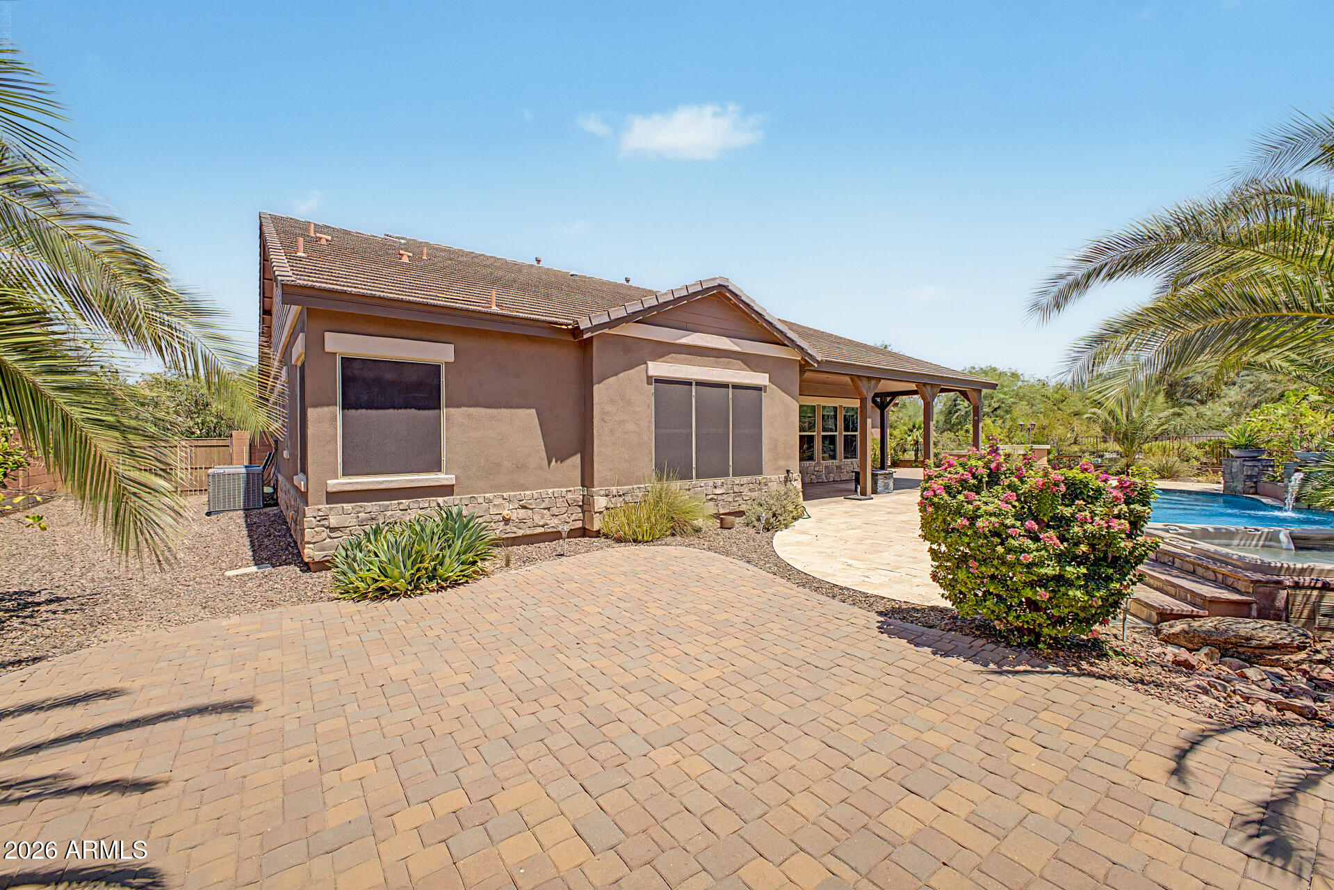 3139 E HARWELL Road