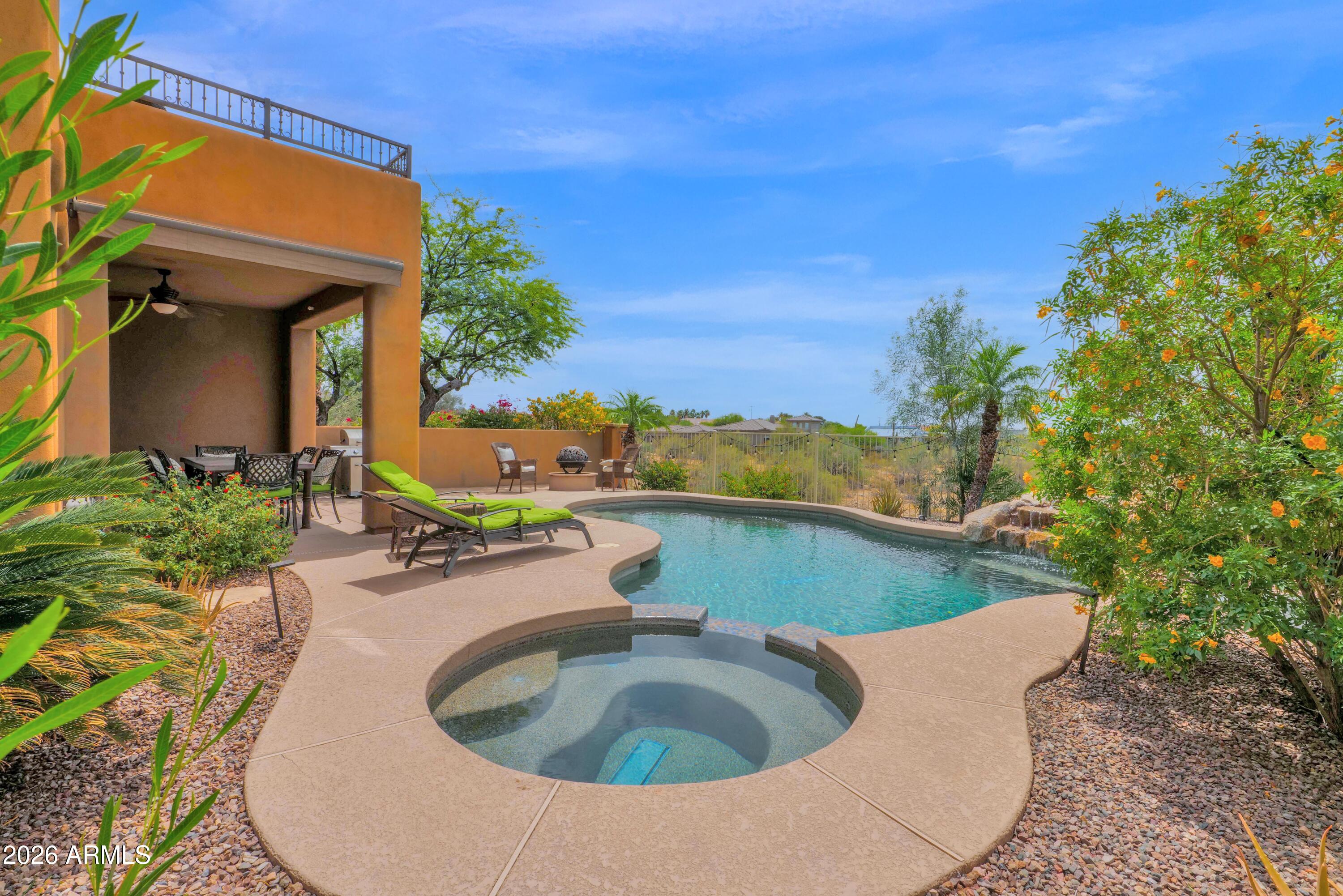 12341 E NORTH Lane