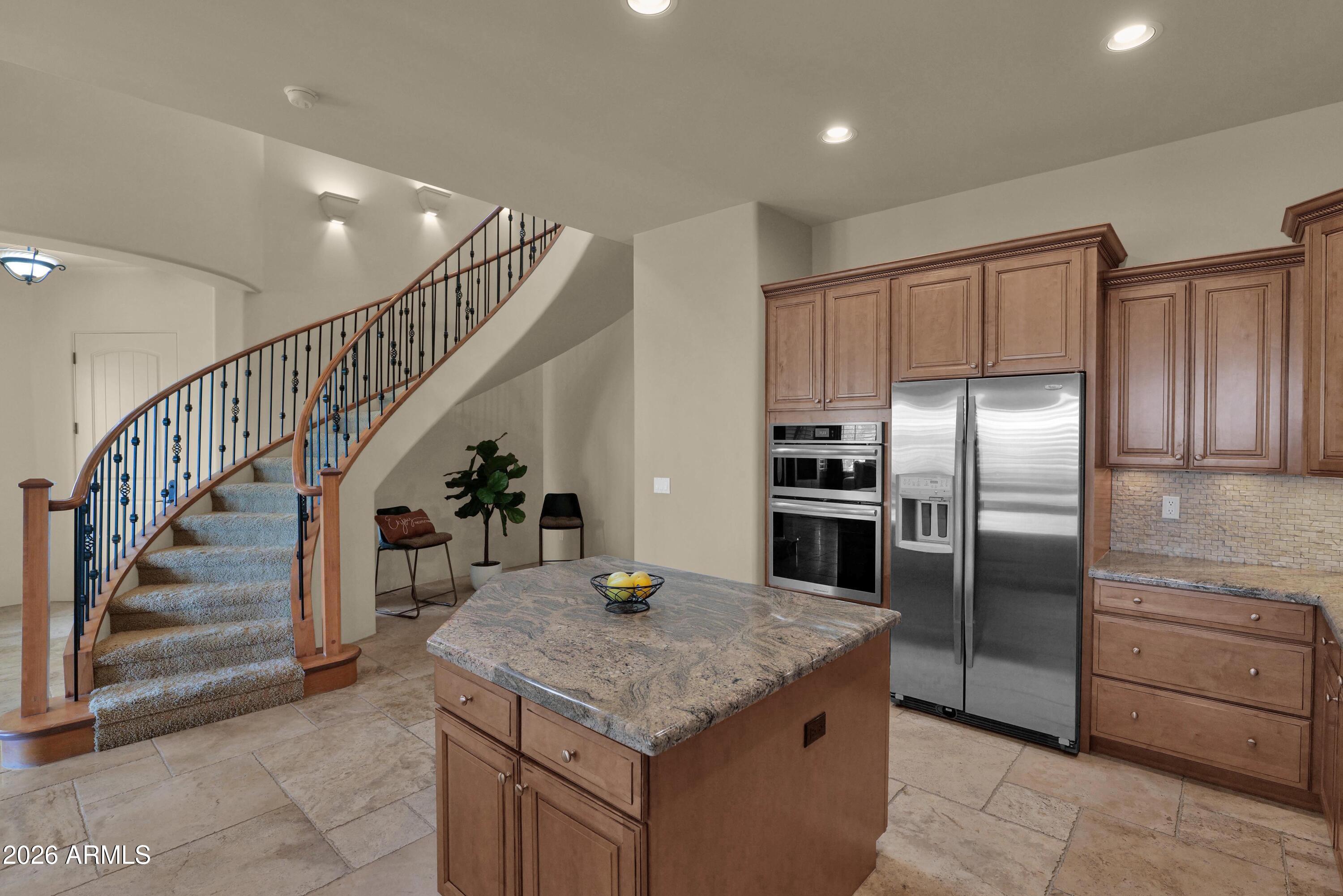 12341 E NORTH Lane