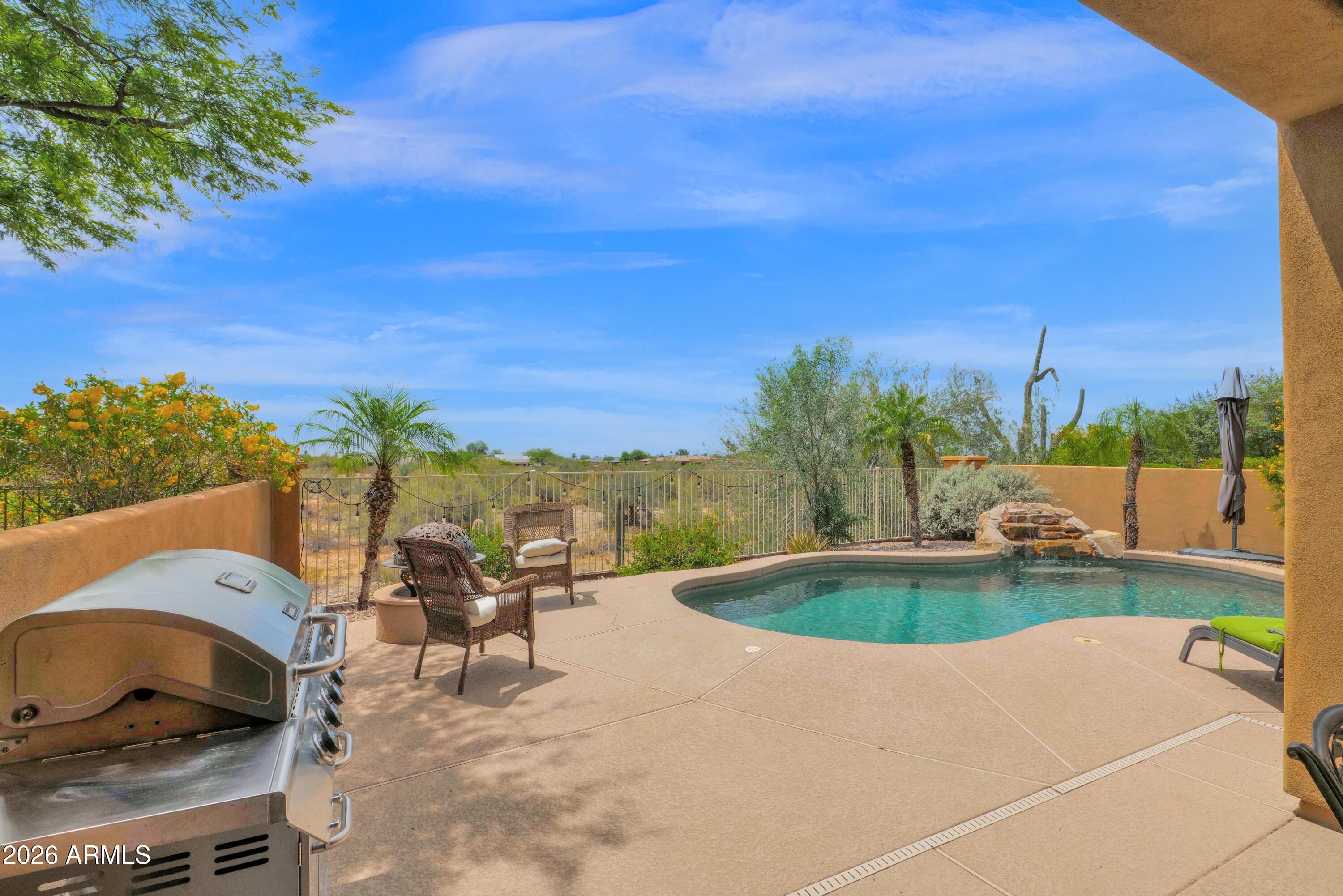 12341 E NORTH Lane