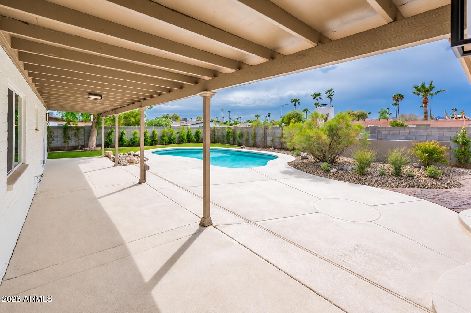 4949 E Shaw Butte Drive