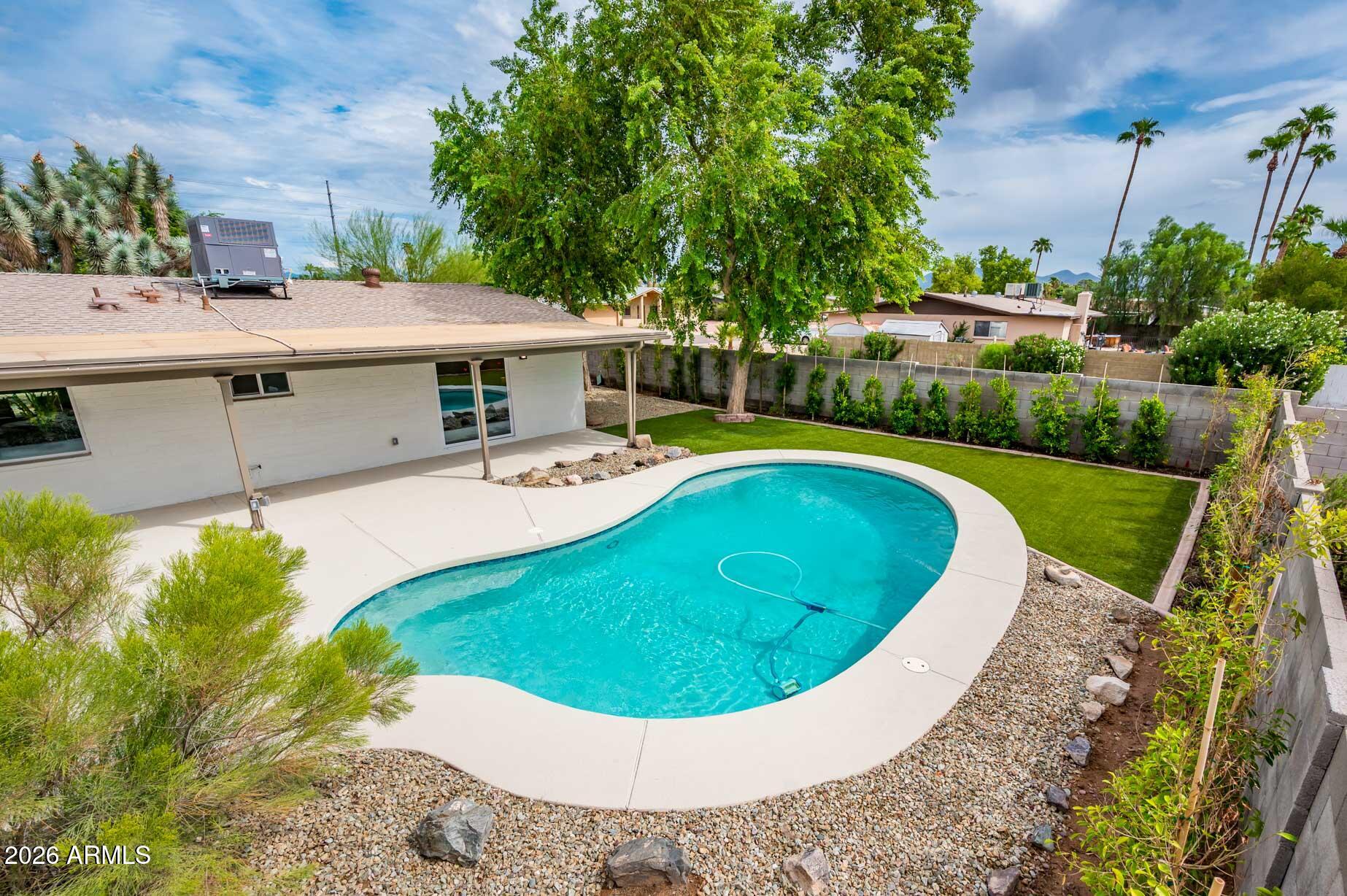 4949 E Shaw Butte Drive