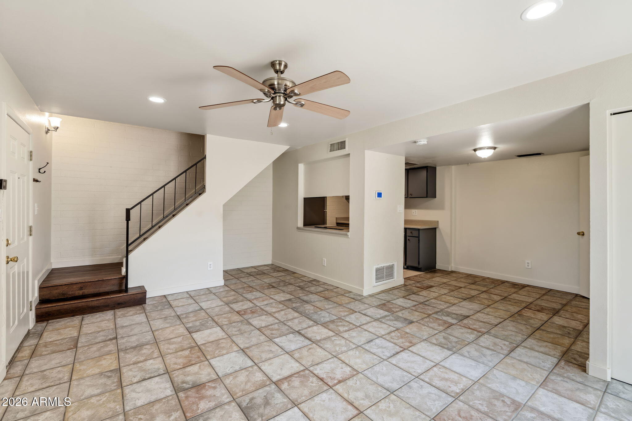 7822 E VALLEY VISTA Drive