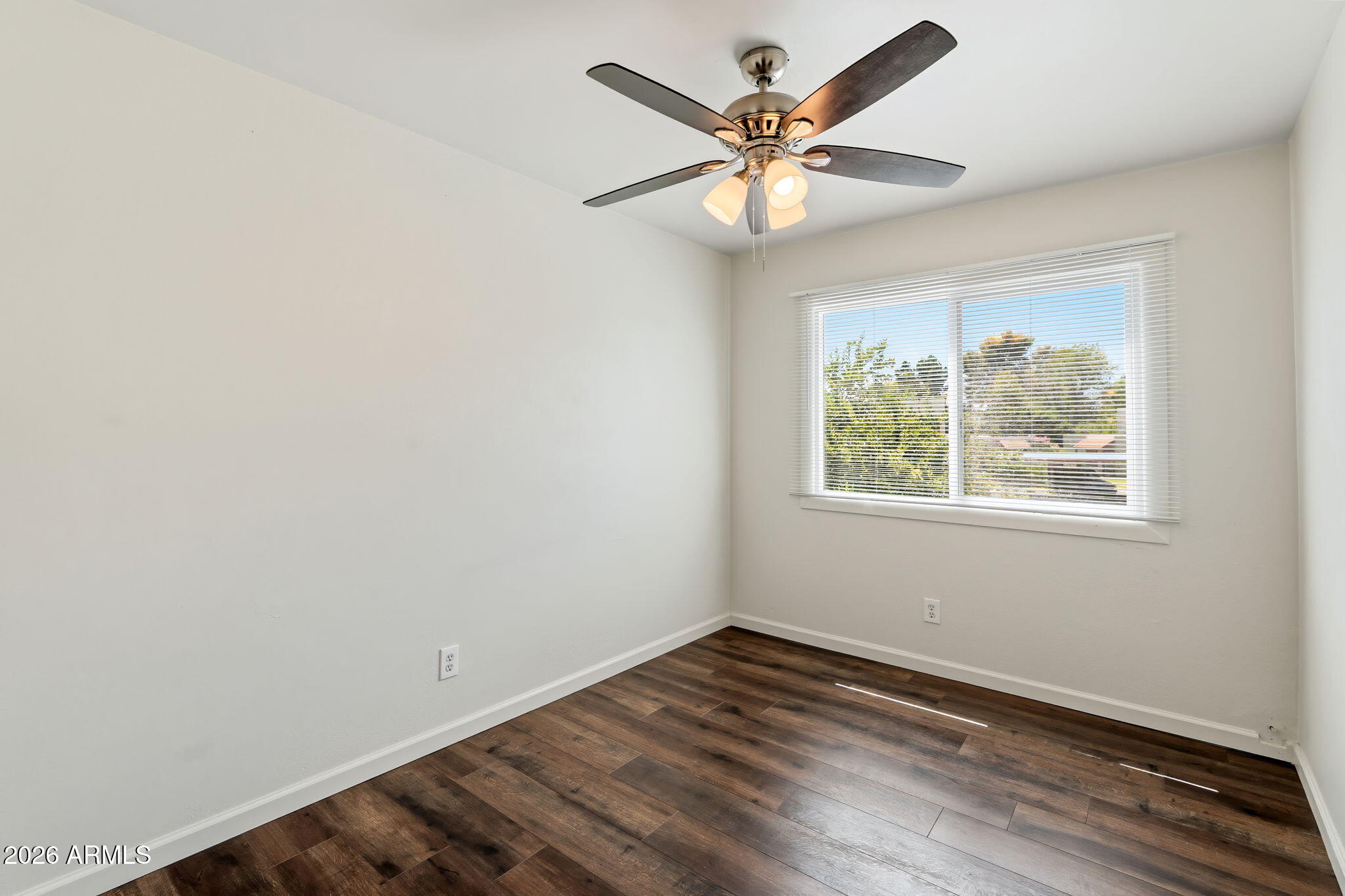 7822 E VALLEY VISTA Drive