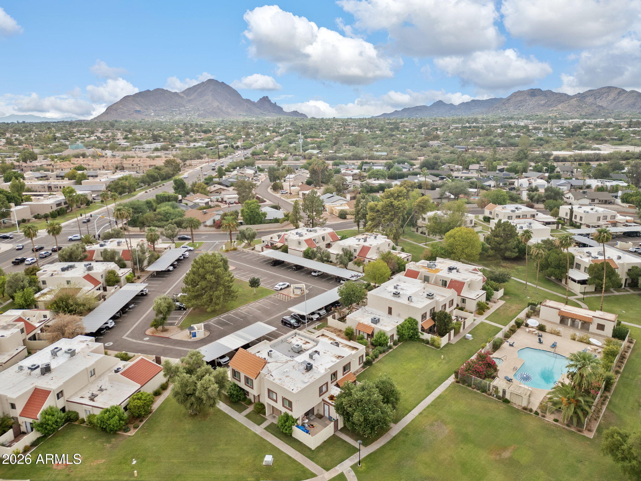 7822 E VALLEY VISTA Drive