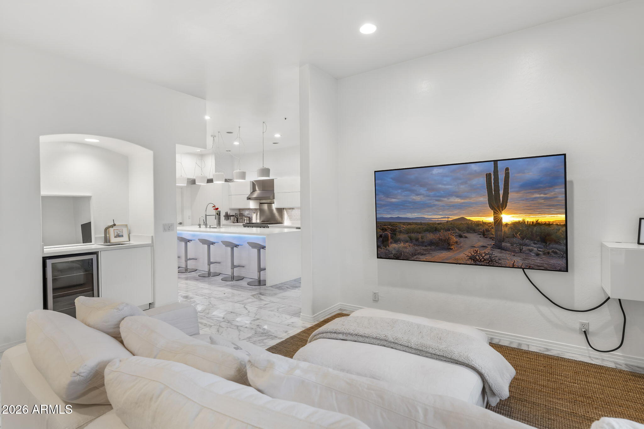 7616 E SIERRA VISTA Drive
