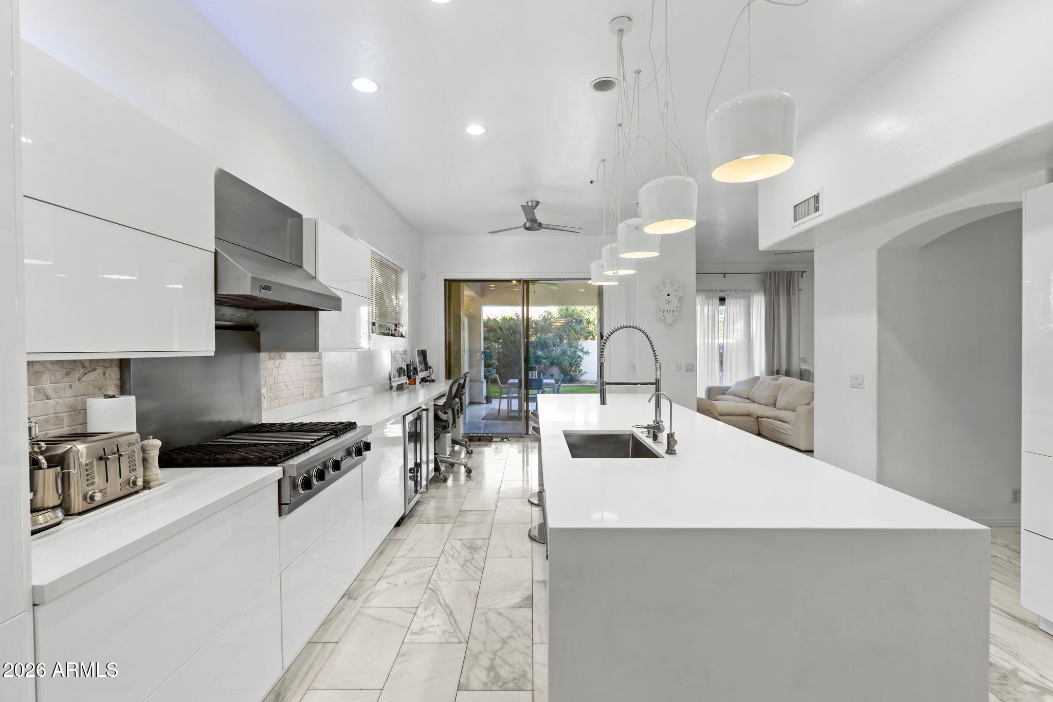 7616 E SIERRA VISTA Drive