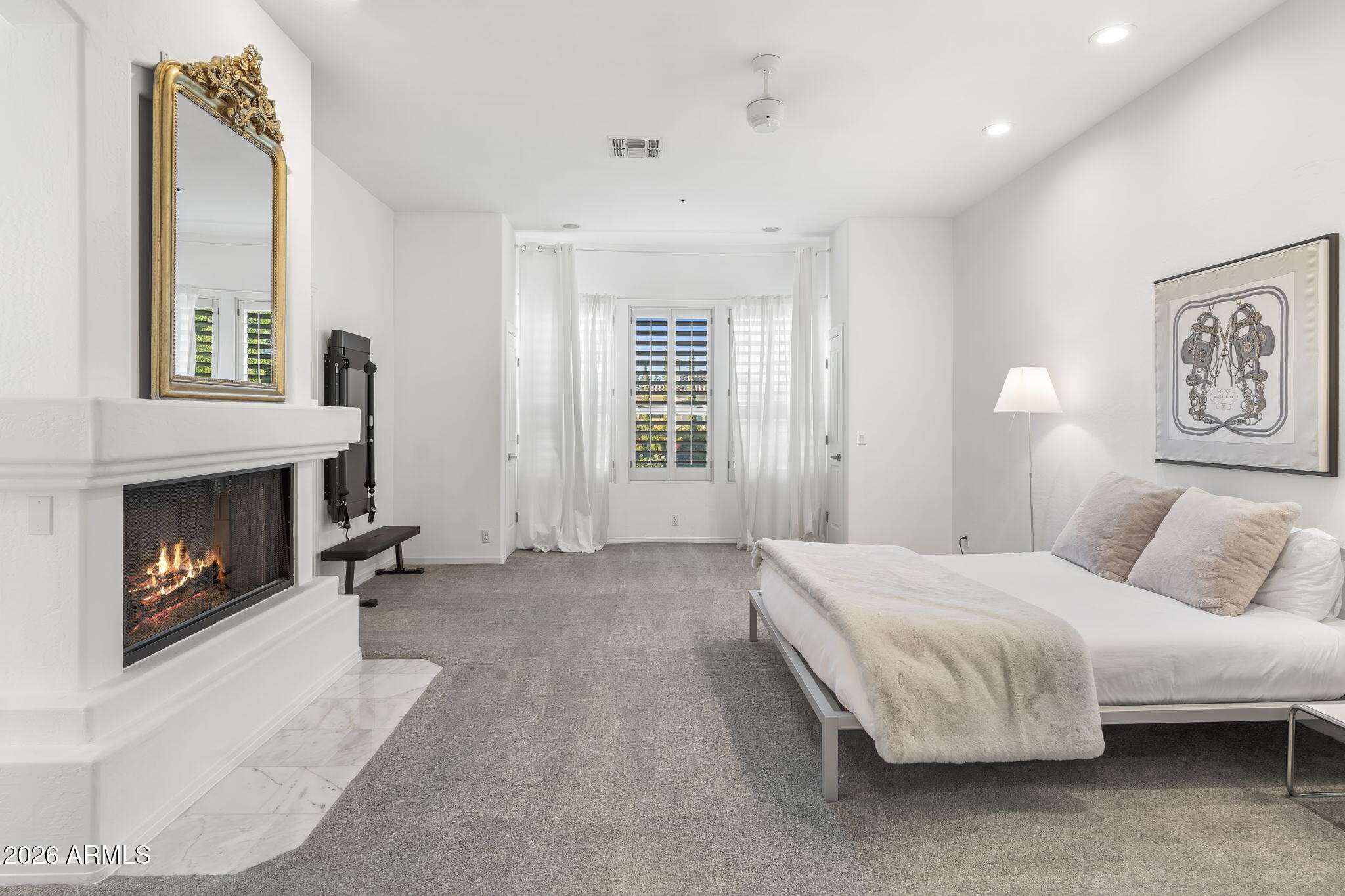 7616 E SIERRA VISTA Drive