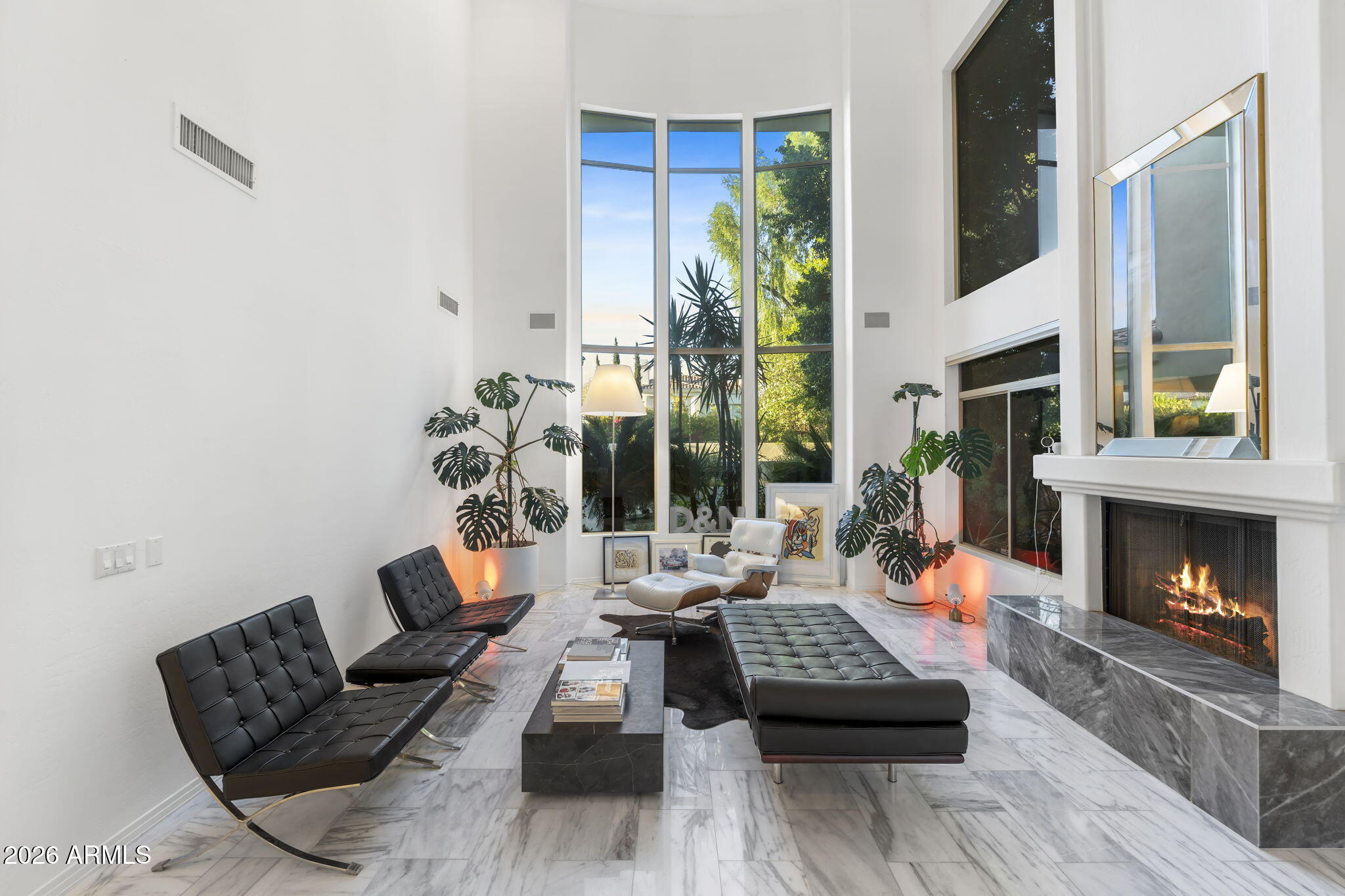 7616 E SIERRA VISTA Drive